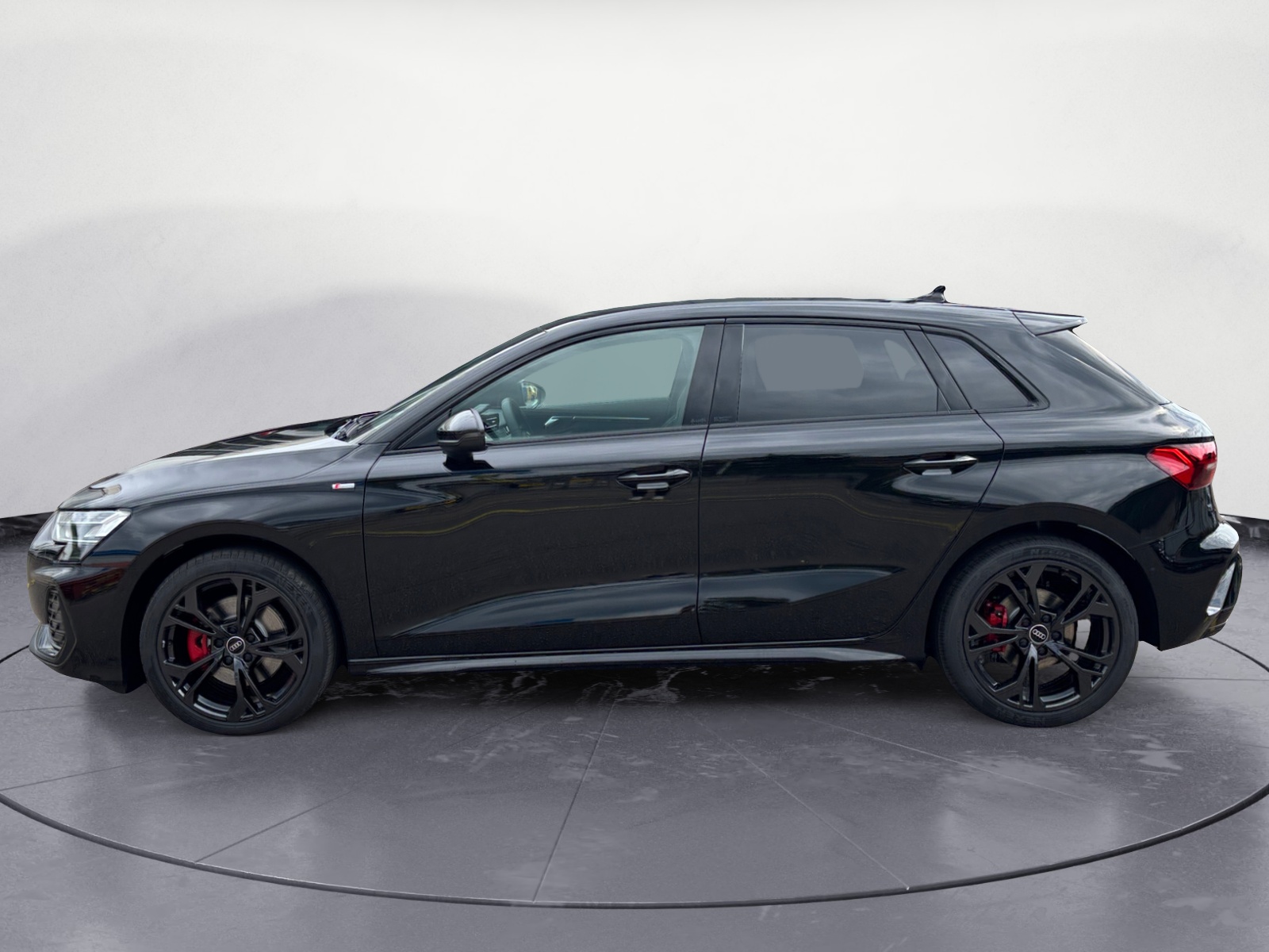 Audi - A3 Sportback S line TFSI quattro 15  S tronic