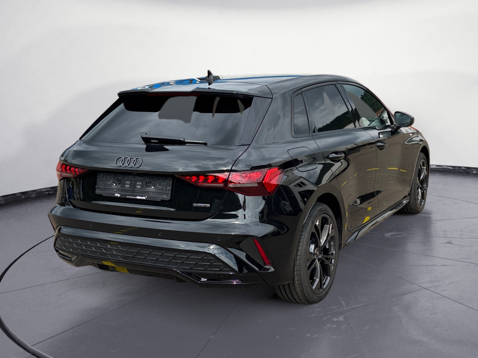 Audi - A3 Sportback S line TFSI quattro 15  S tronic