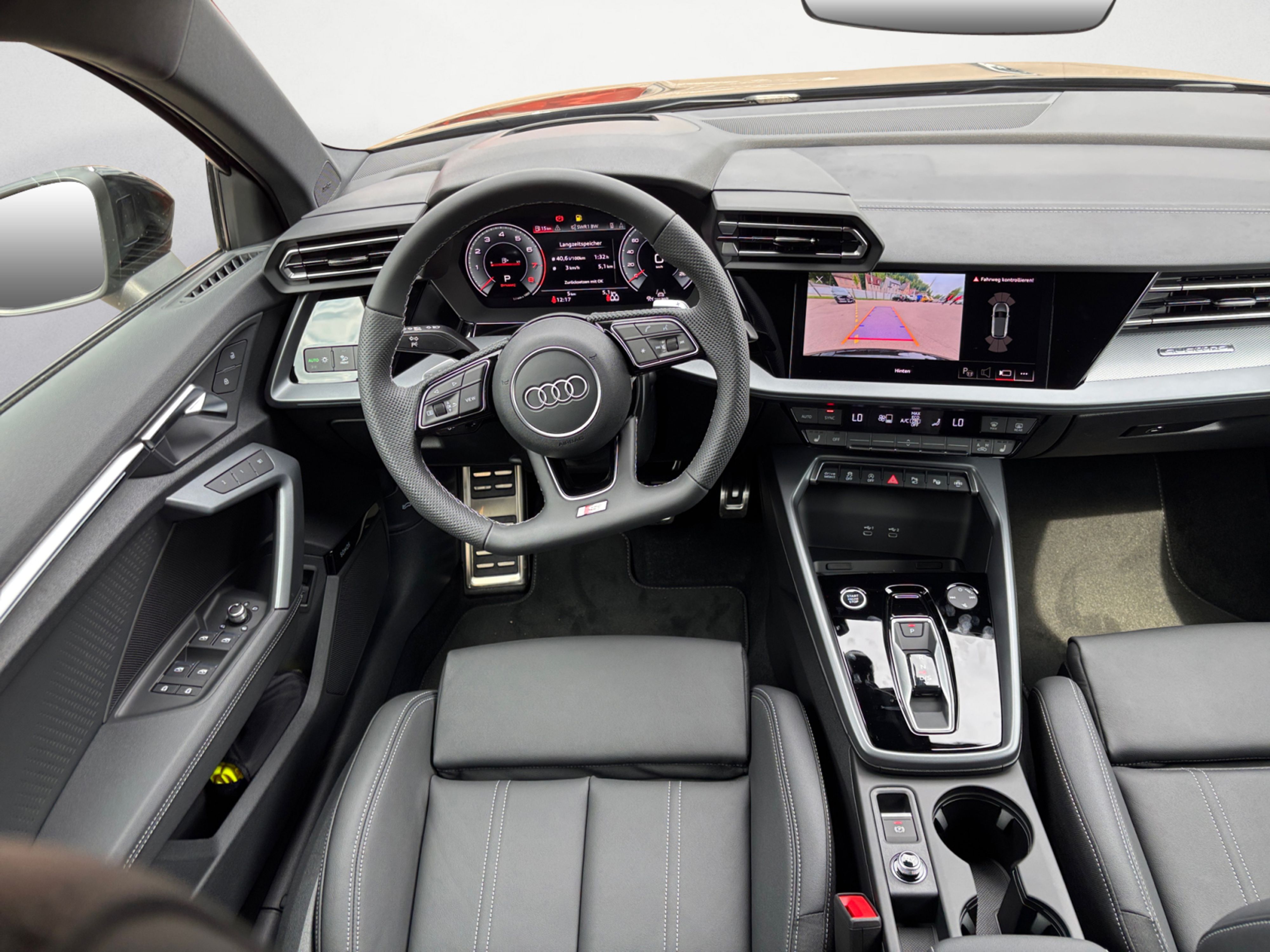 Audi - A3 Sportback S line TFSI quattro 15  S tronic