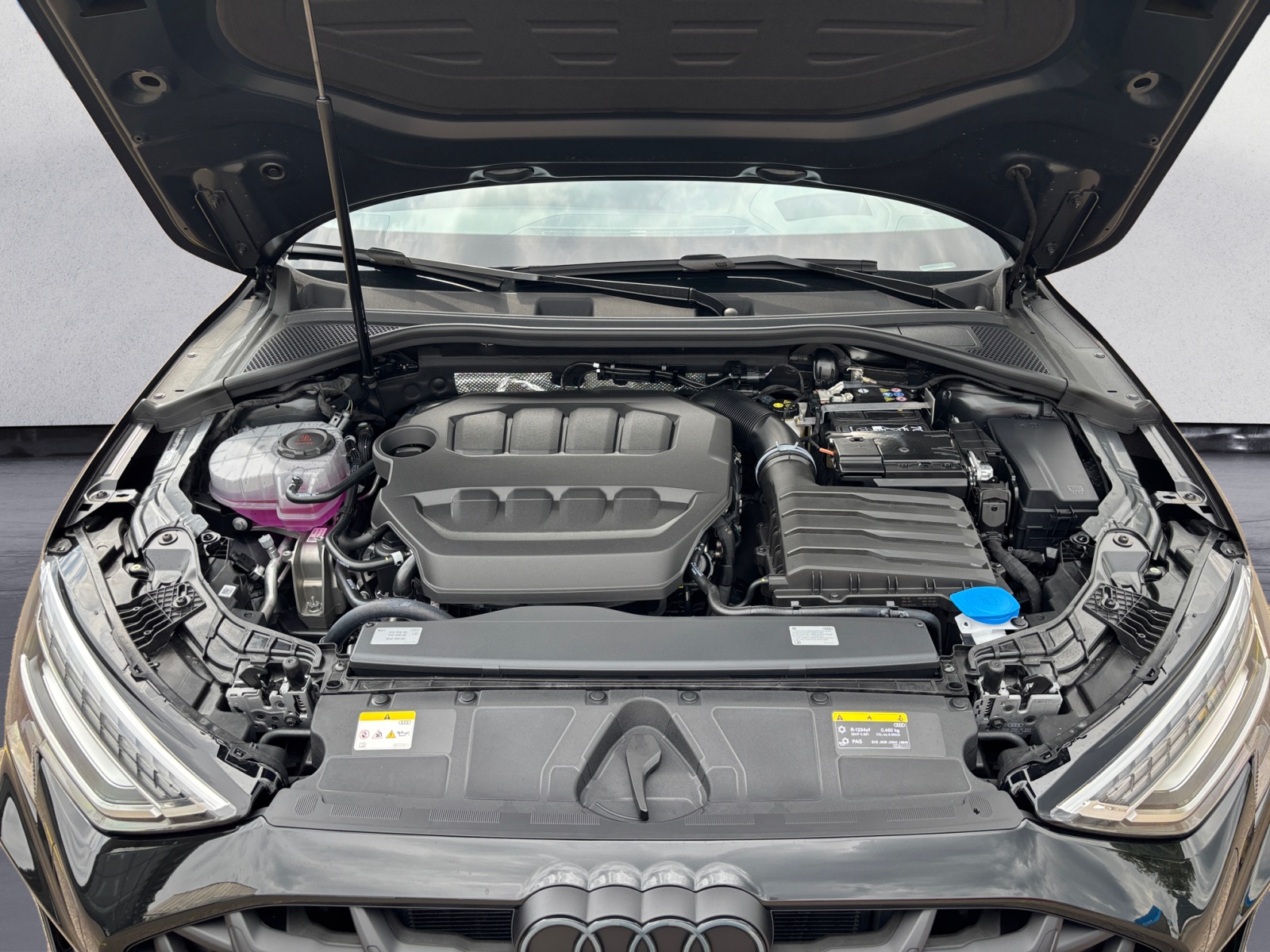 Audi - A3 Sportback S line TFSI quattro 15  S tronic