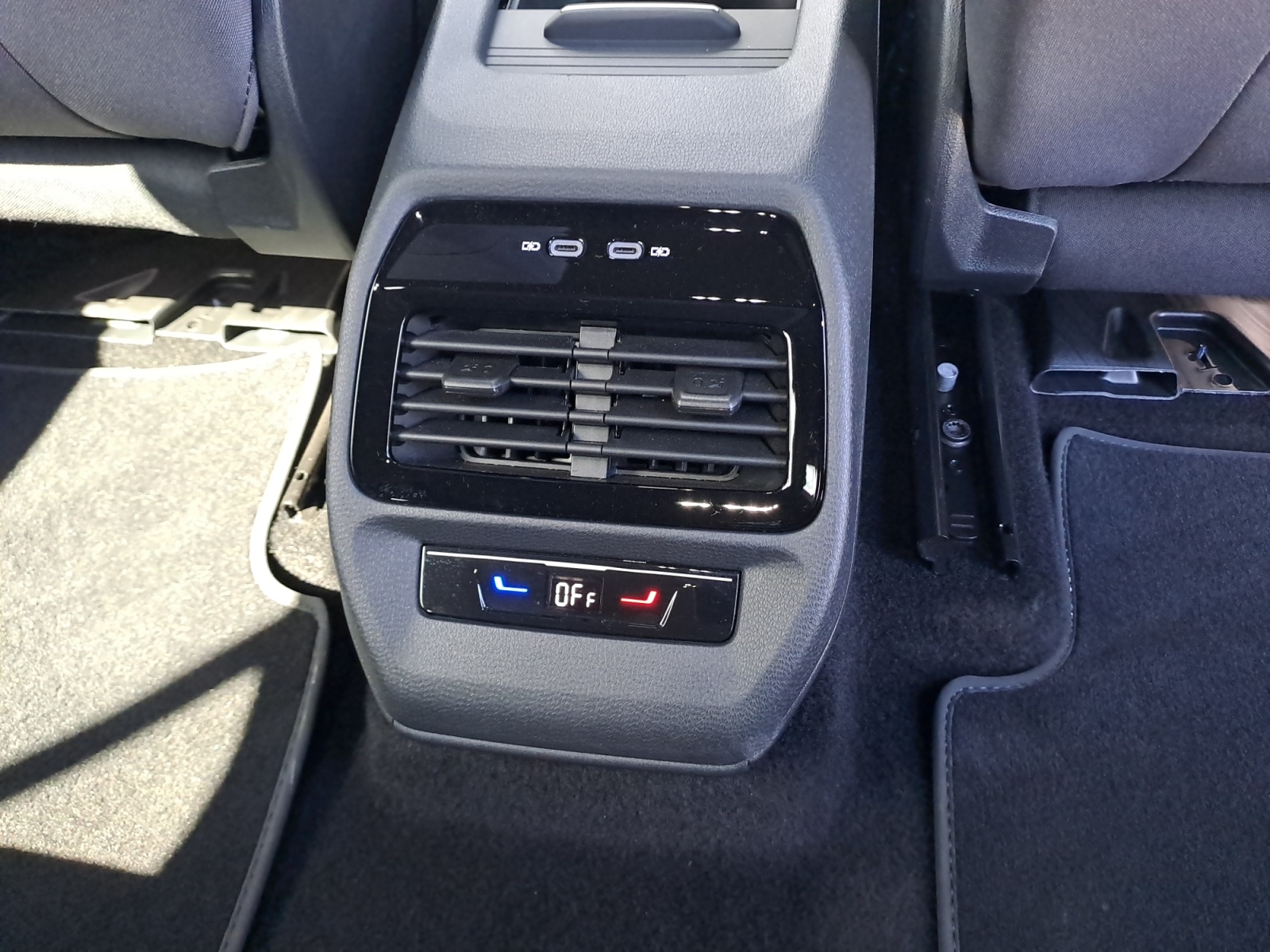 Volkswagen - ID.4 Pro mit Infotainment-Paket