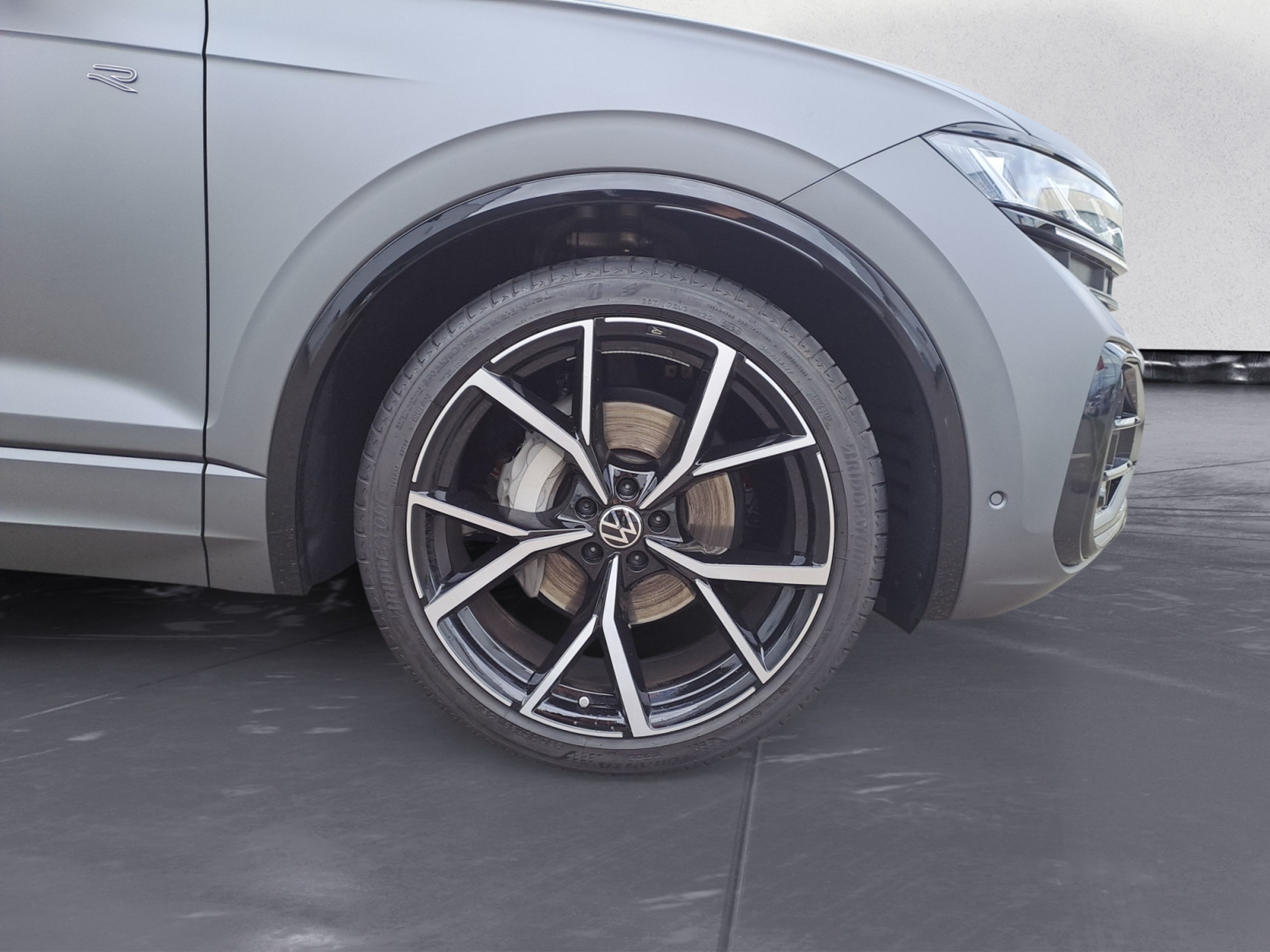 Volkswagen - Touareg 3.0 V6 TDI SCR 4Motion Aut. R-Line