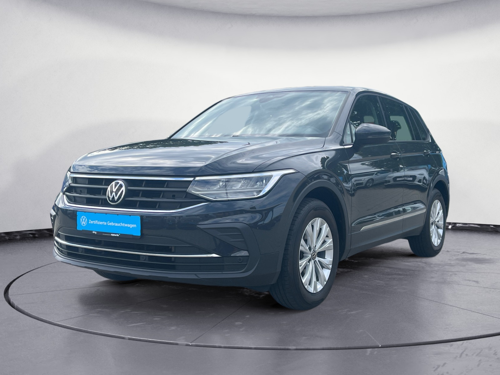 Volkswagen - Tiguan