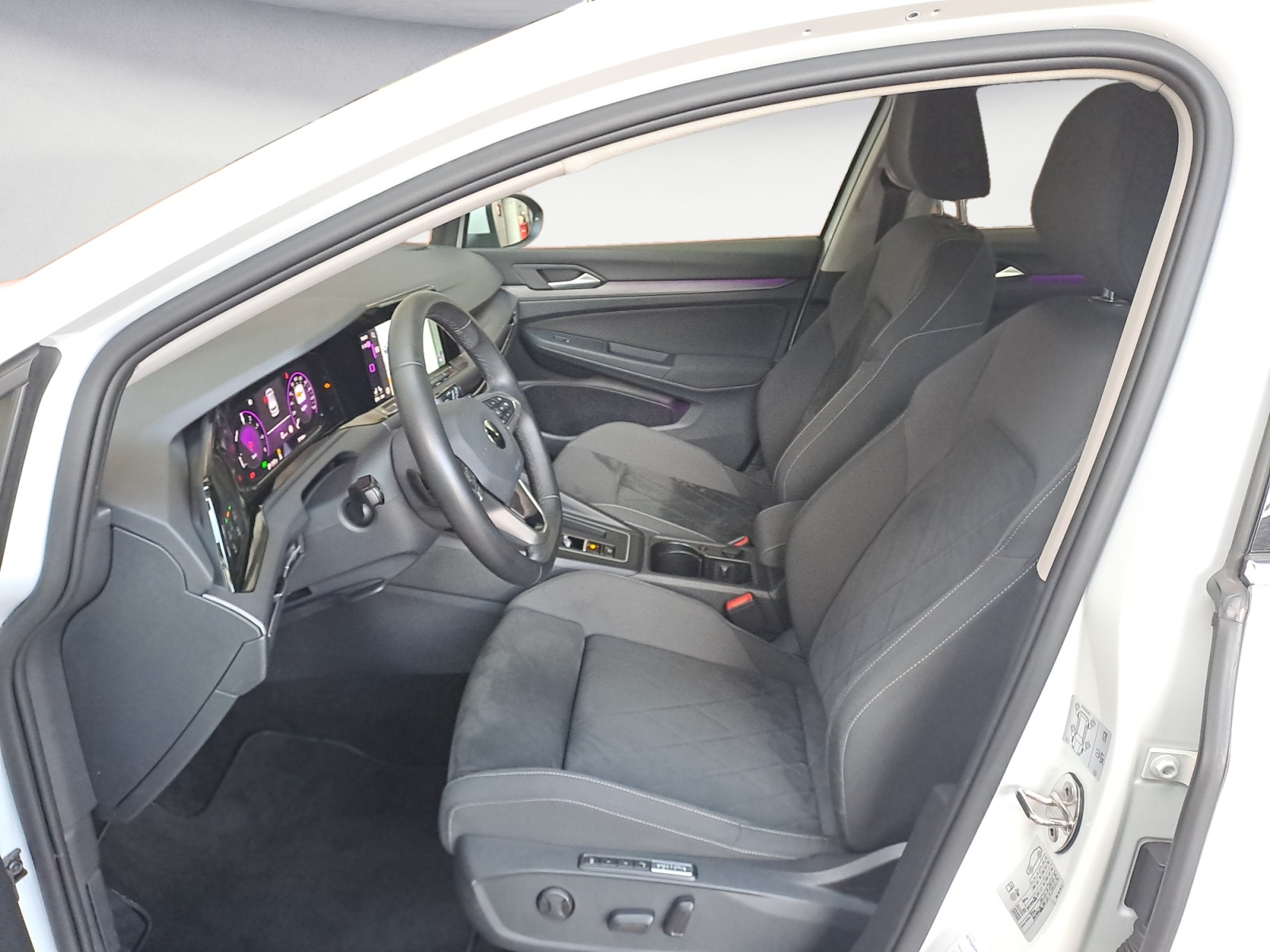 Volkswagen - Golf 1.4 eHybrid Style DSG