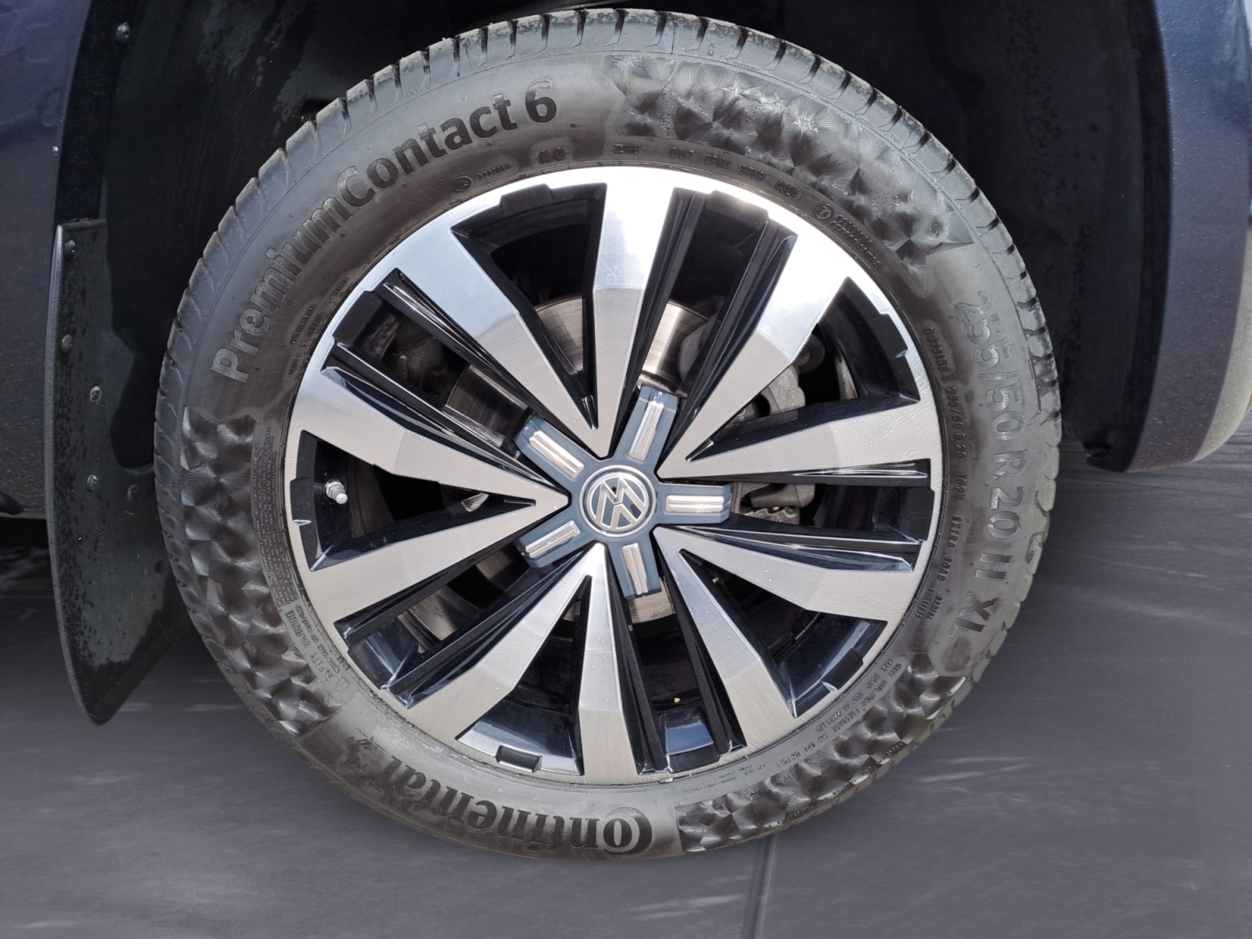 Volkswagen - Amarok DC Highl. 3,0 TDI 4M AG8