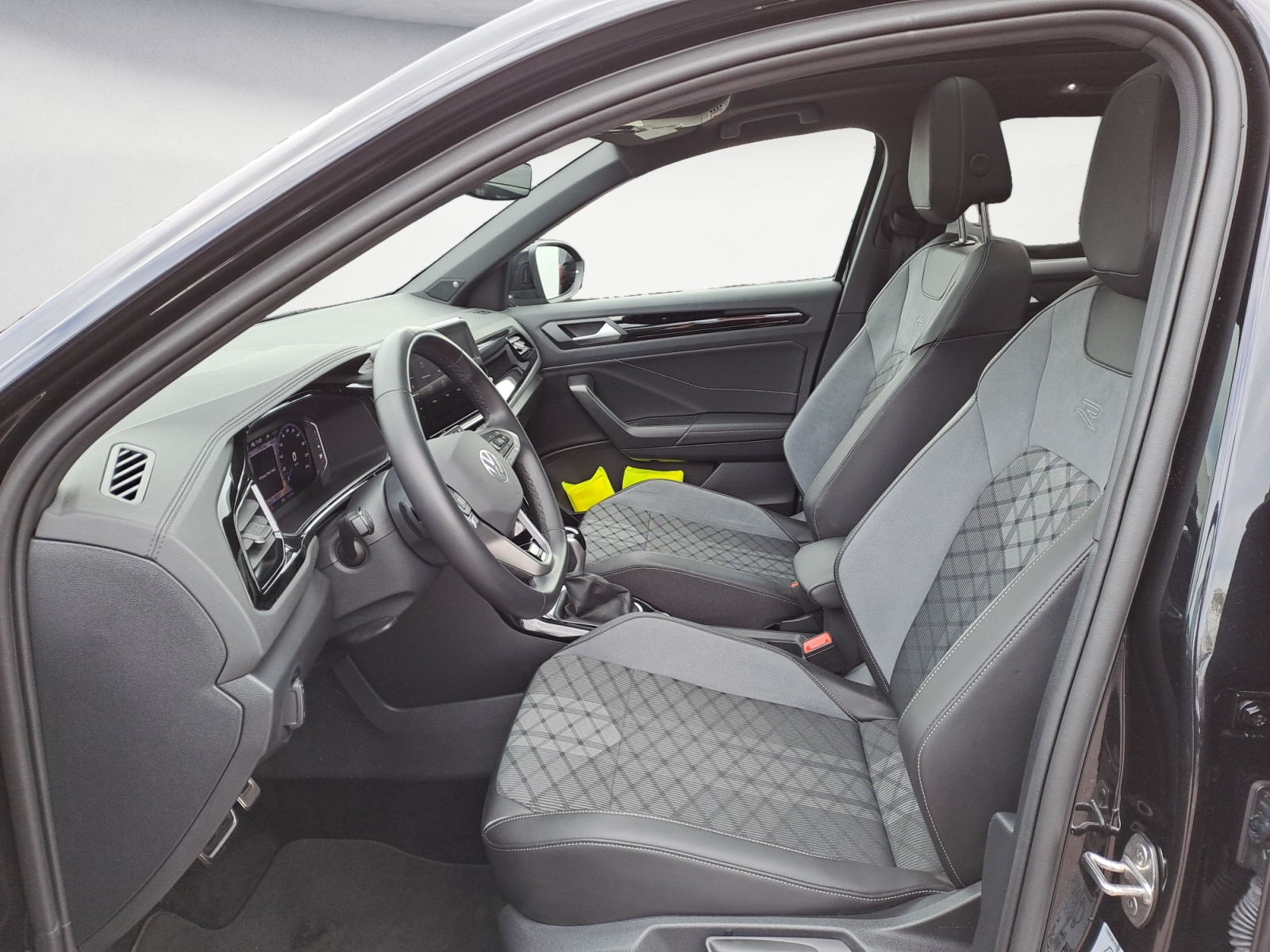 Volkswagen - T-Roc 2.0 TSI OPF 4MOTION DSG R-Line