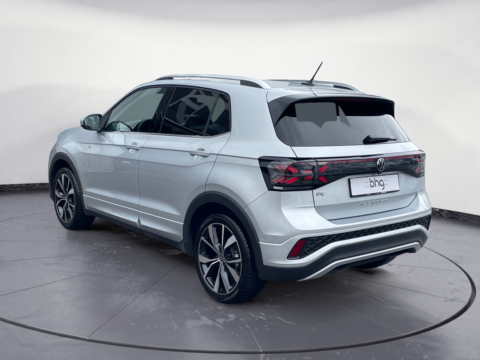 Volkswagen - T-Cross R-Line 1.5 l TSI ACT OPF