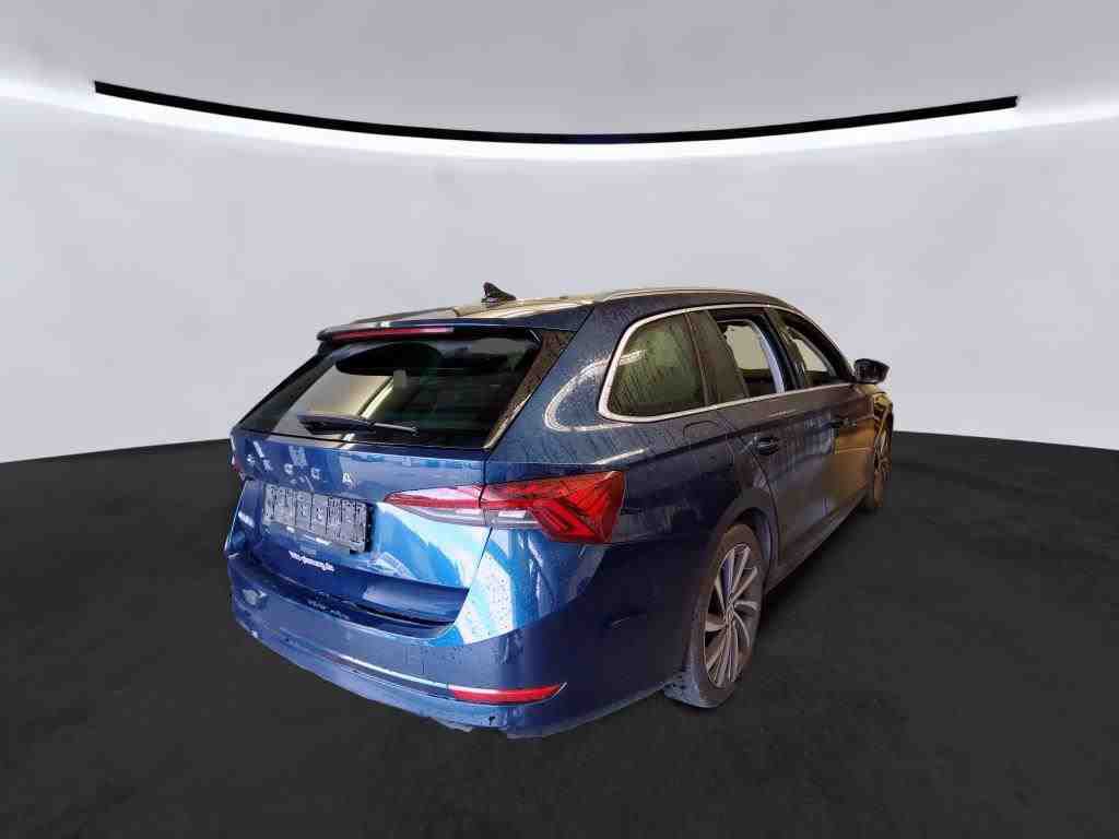 Skoda - Octavia Combi 2.0 TDI DSG Style