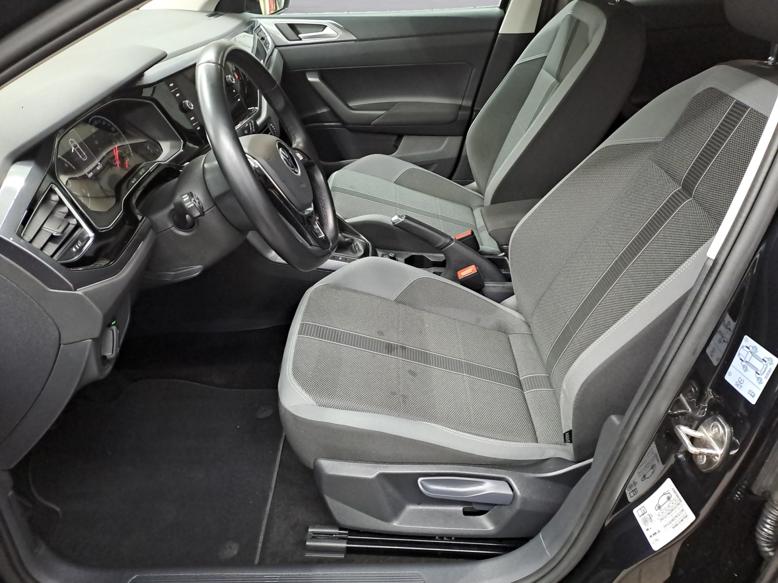 Volkswagen - Polo 1.0 TSI OPF Highline