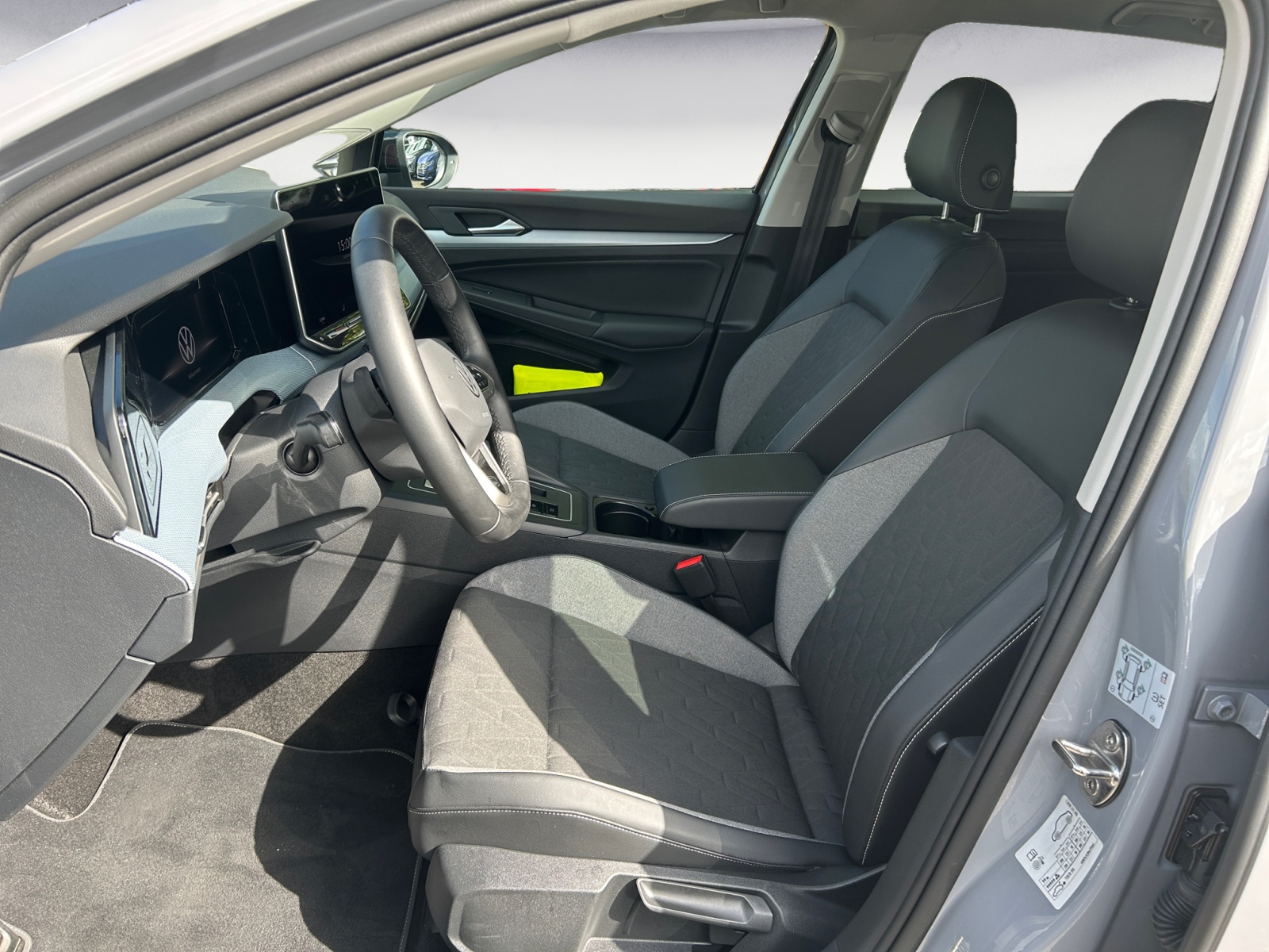 Volkswagen - Golf Variant 1.5 eTSI OPF DSG Goal