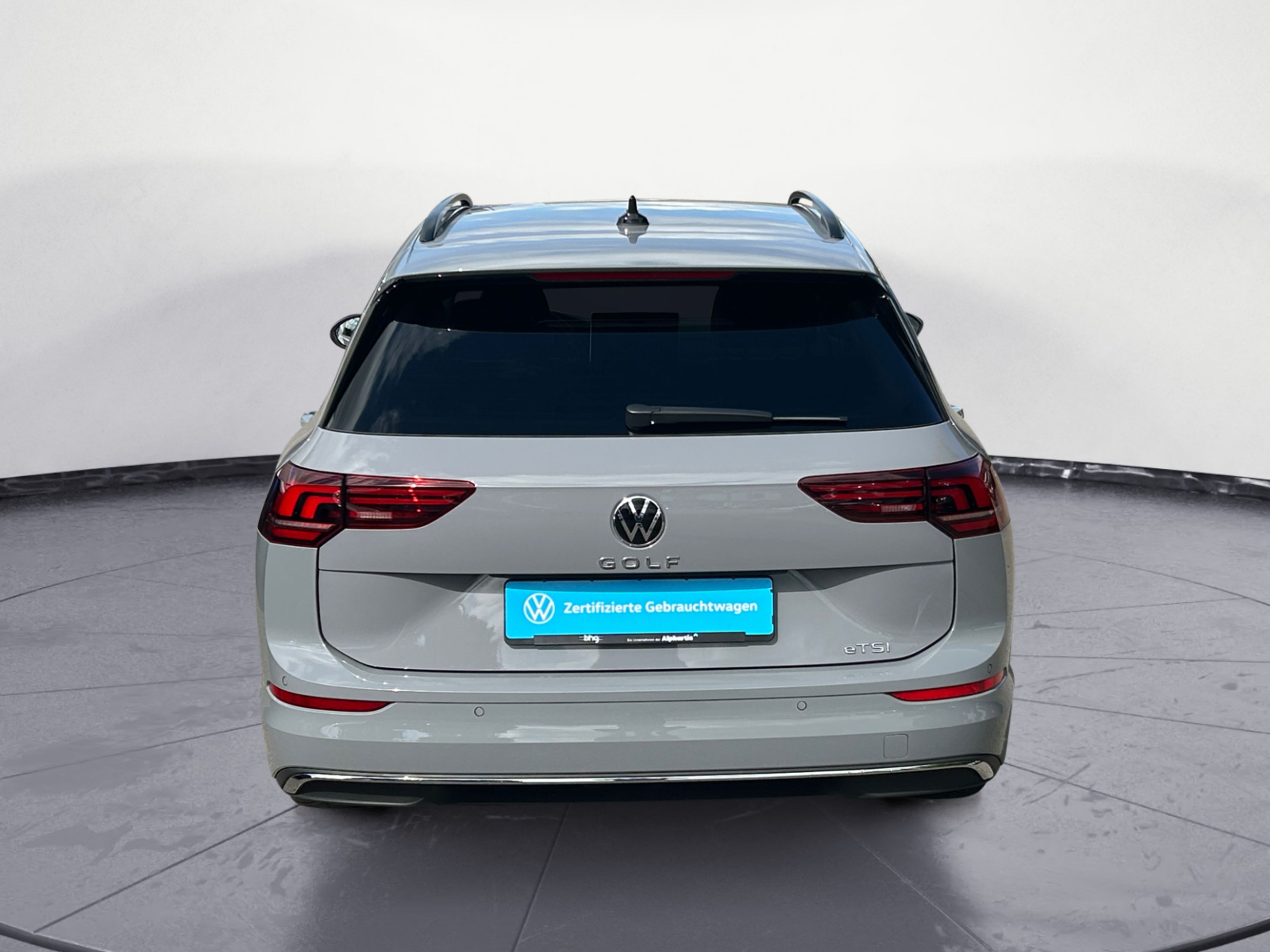 Volkswagen - Golf Variant 1.5 eTSI OPF DSG Goal