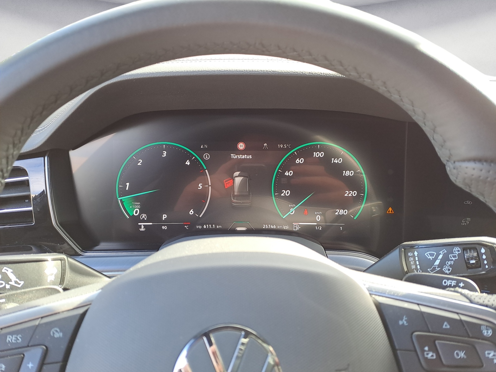 Volkswagen - Touareg 3.0 V6 TDI SCR 4Motion Aut. R-Line