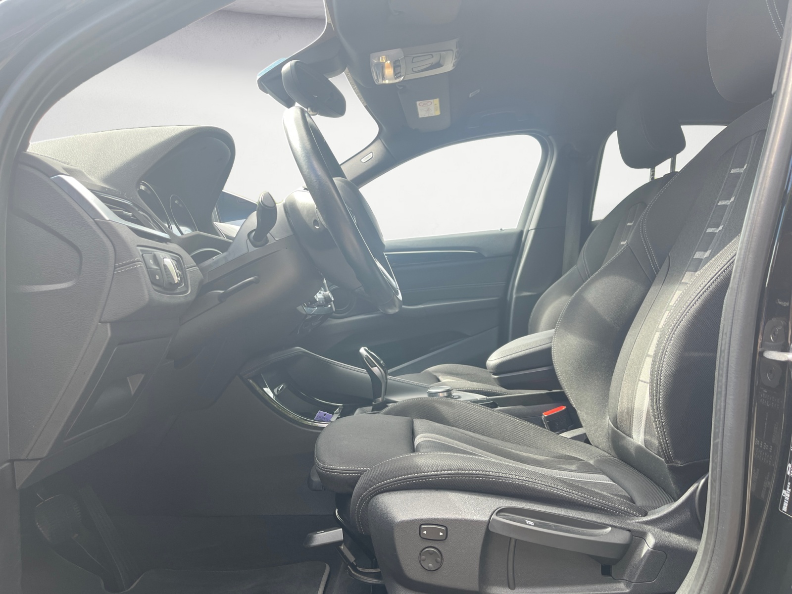 BMW - X2 sDrive18i Aut. Advantage Plus