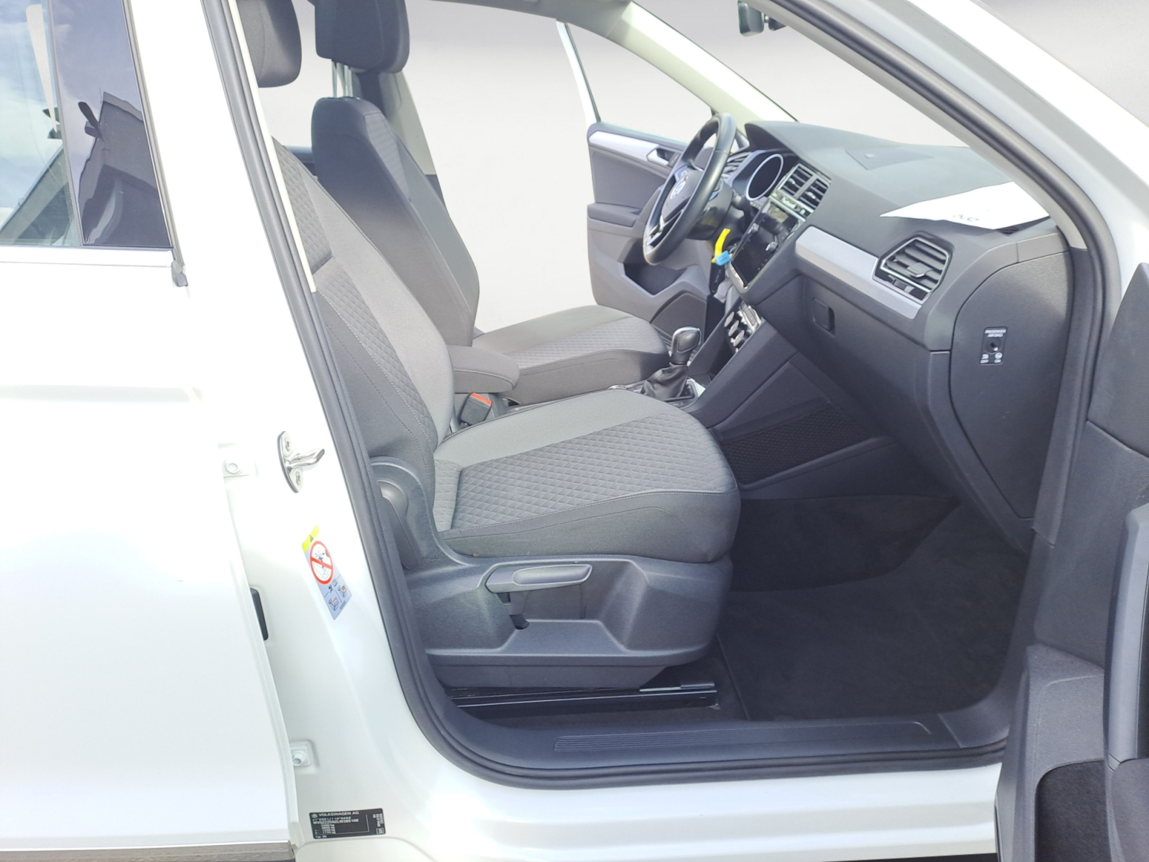 Volkswagen - Tiguan 2.0 TDI SCR 4Motion DSG Comfortline