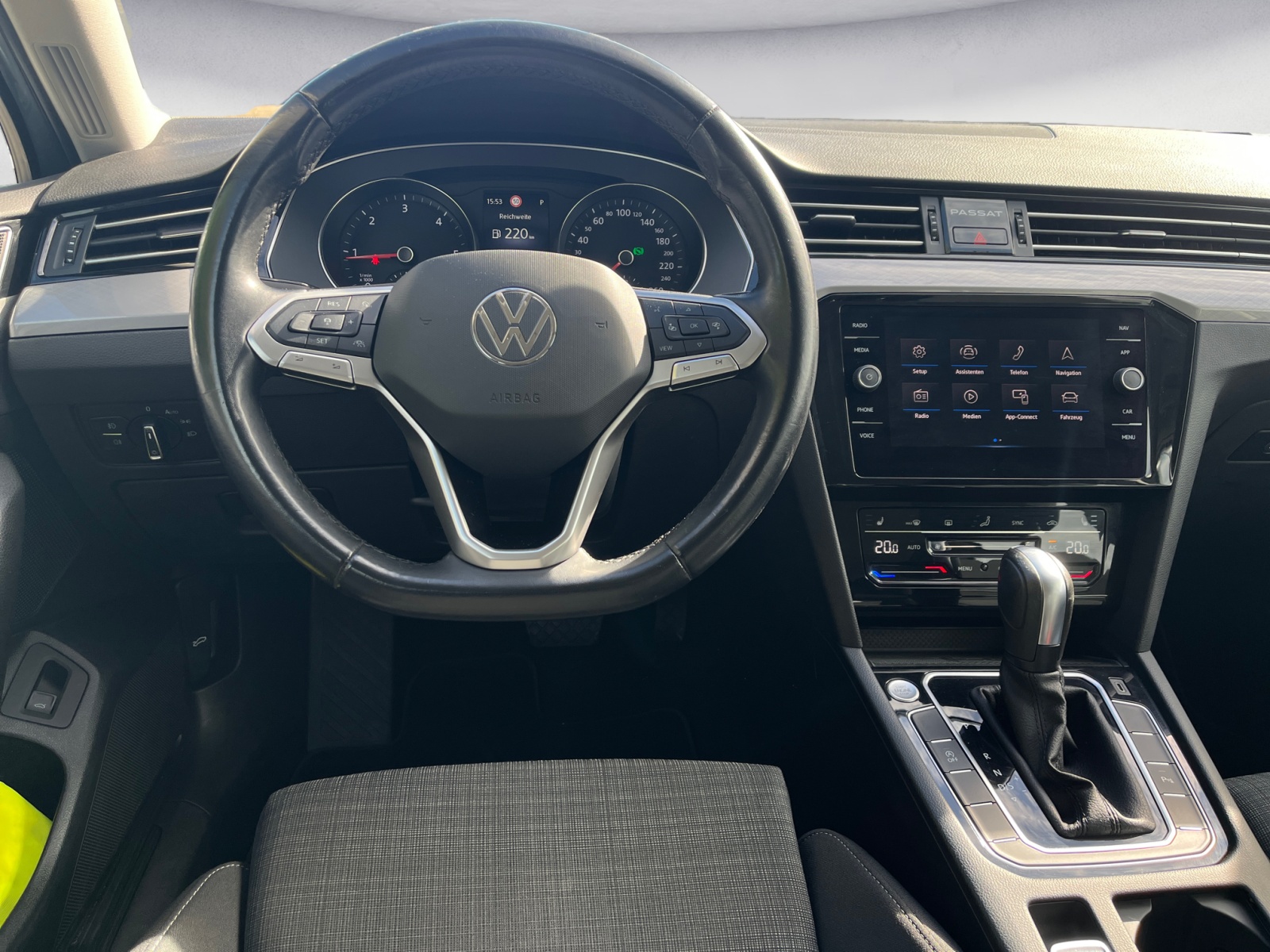 Volkswagen - Passat Variant