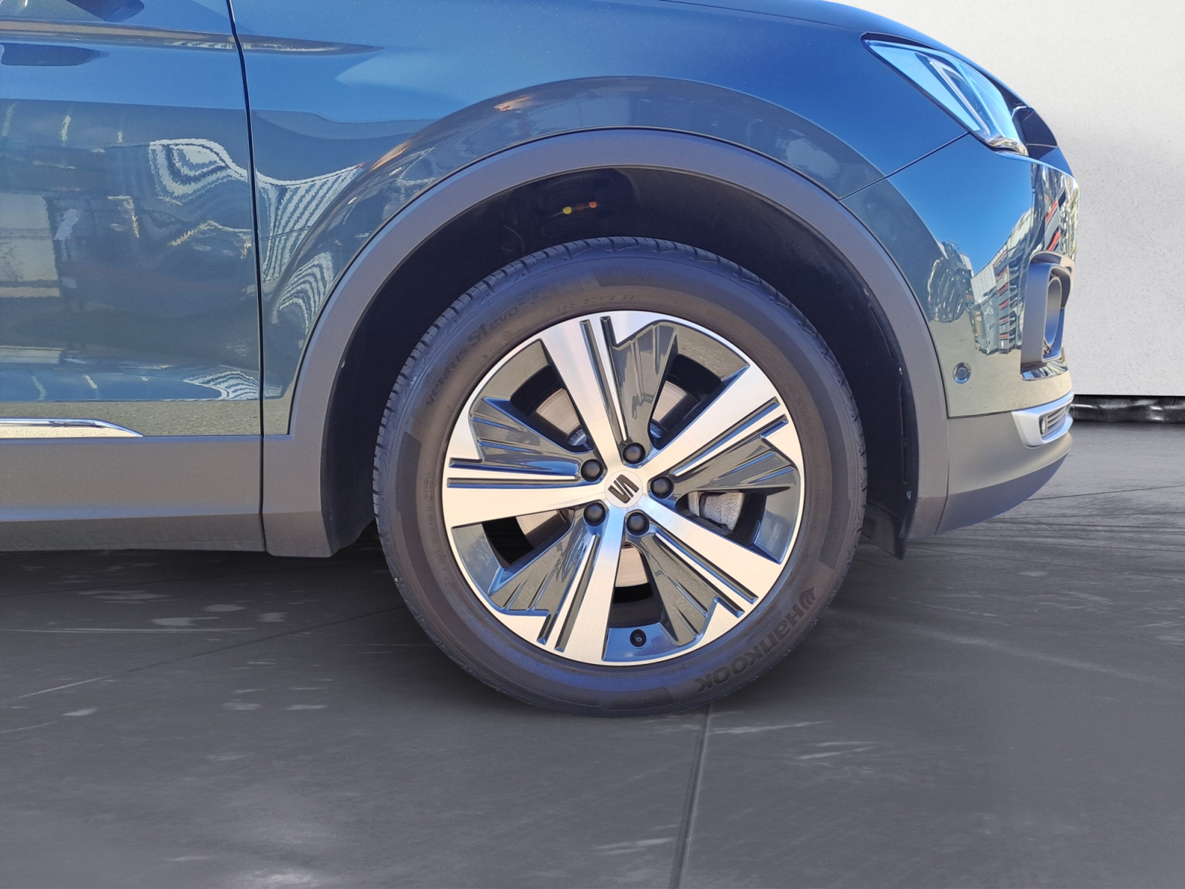 Seat - Tarraco 2.0 TSI 4Drive OPF DSG Xcellence