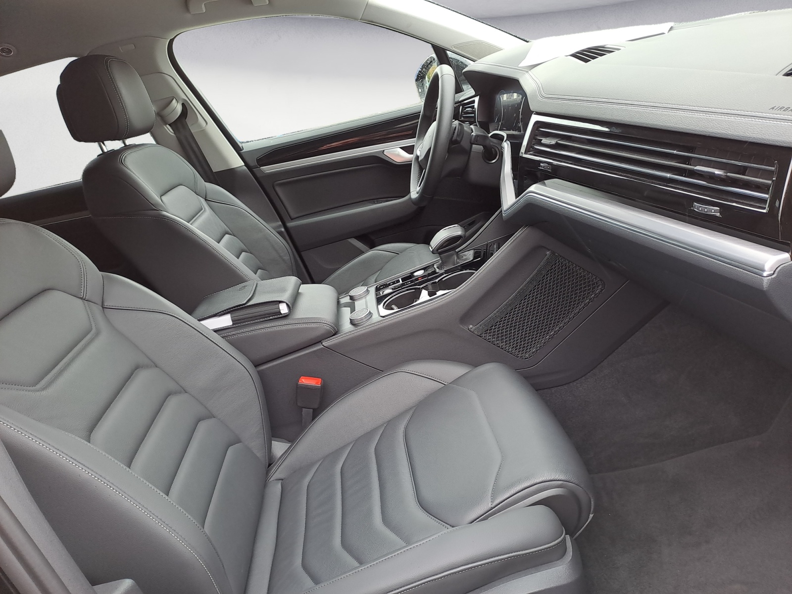 Volkswagen - Touareg 3.0 V6 TDI SCR 4Motion Automatik