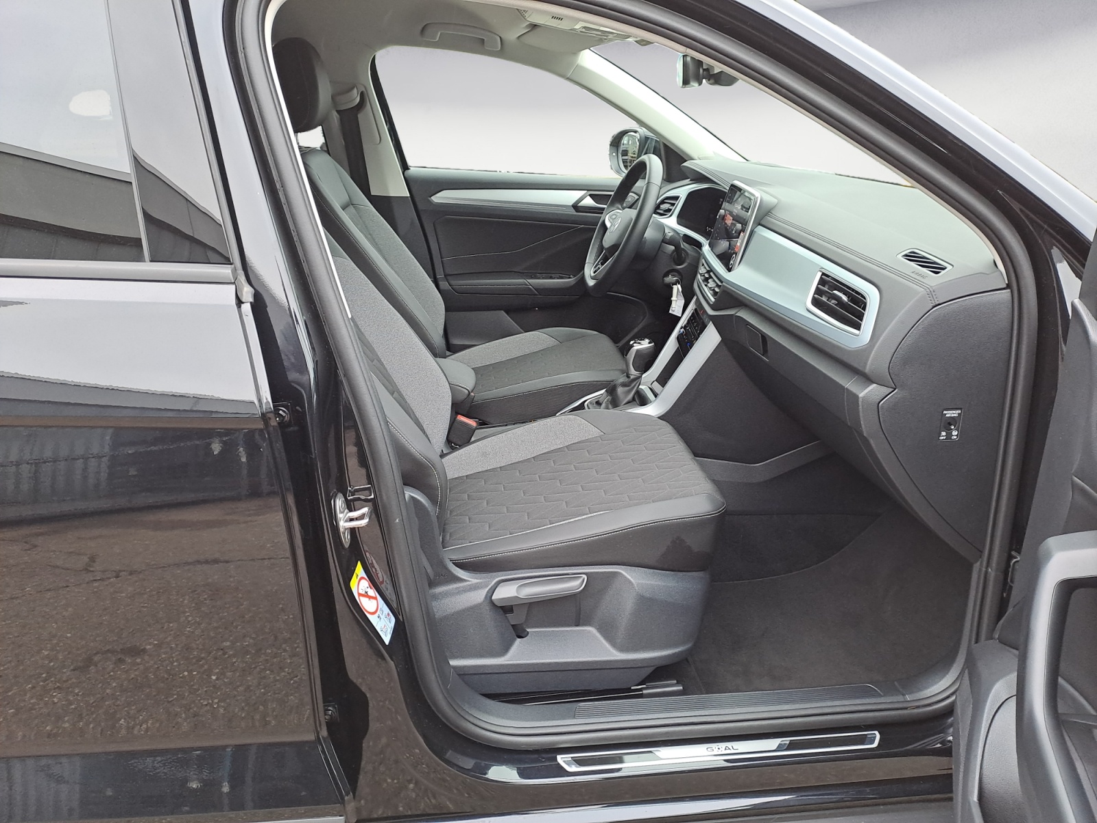 Volkswagen - T-Roc 2.0 TDI SCR DSG GOAL