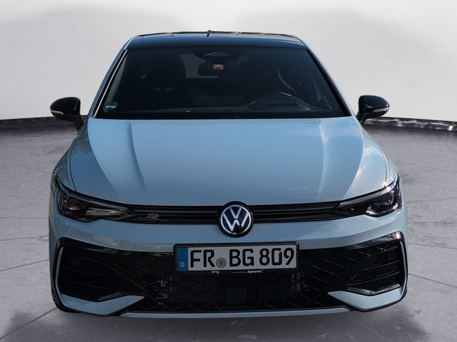 Volkswagen - Golf R-Line