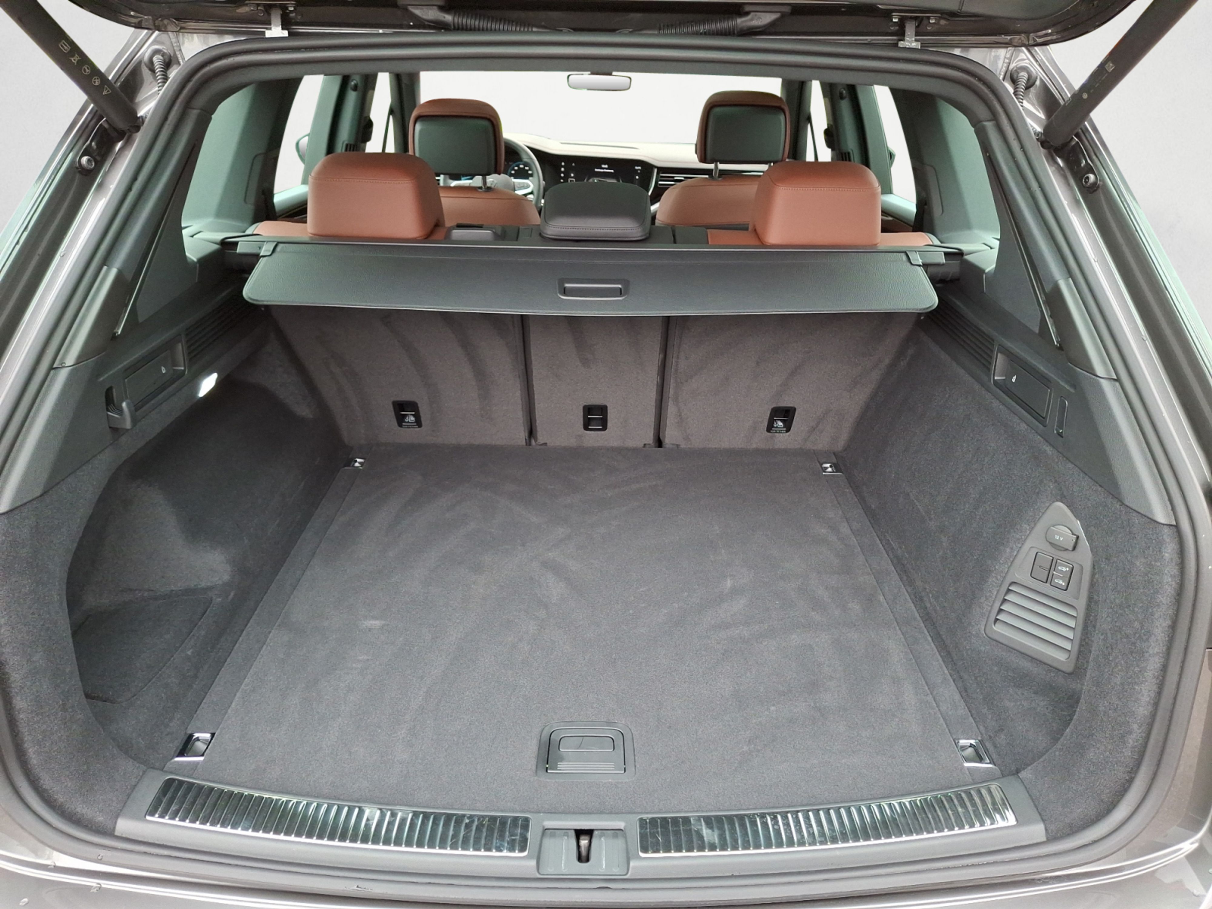 Volkswagen - Touareg 3.0 V6 TDI Motion Aut. R-Line