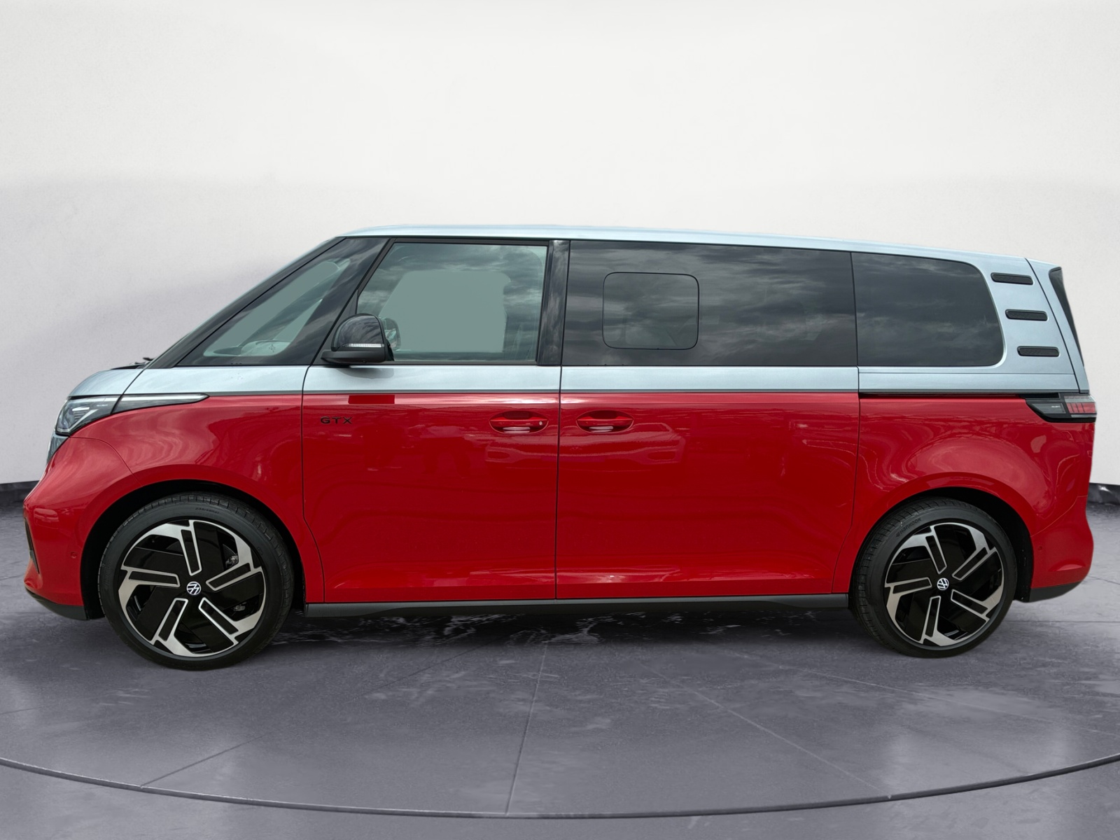 Volkswagen - ID. Buzz GTX 4MOTION langer Radstand   4MOTION 1-Gang-Automatik Radst. 3239 mm