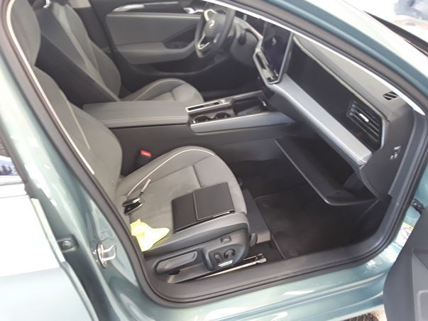 Volkswagen - Passat Variant 1.5 e-TSI OPF DSG Business