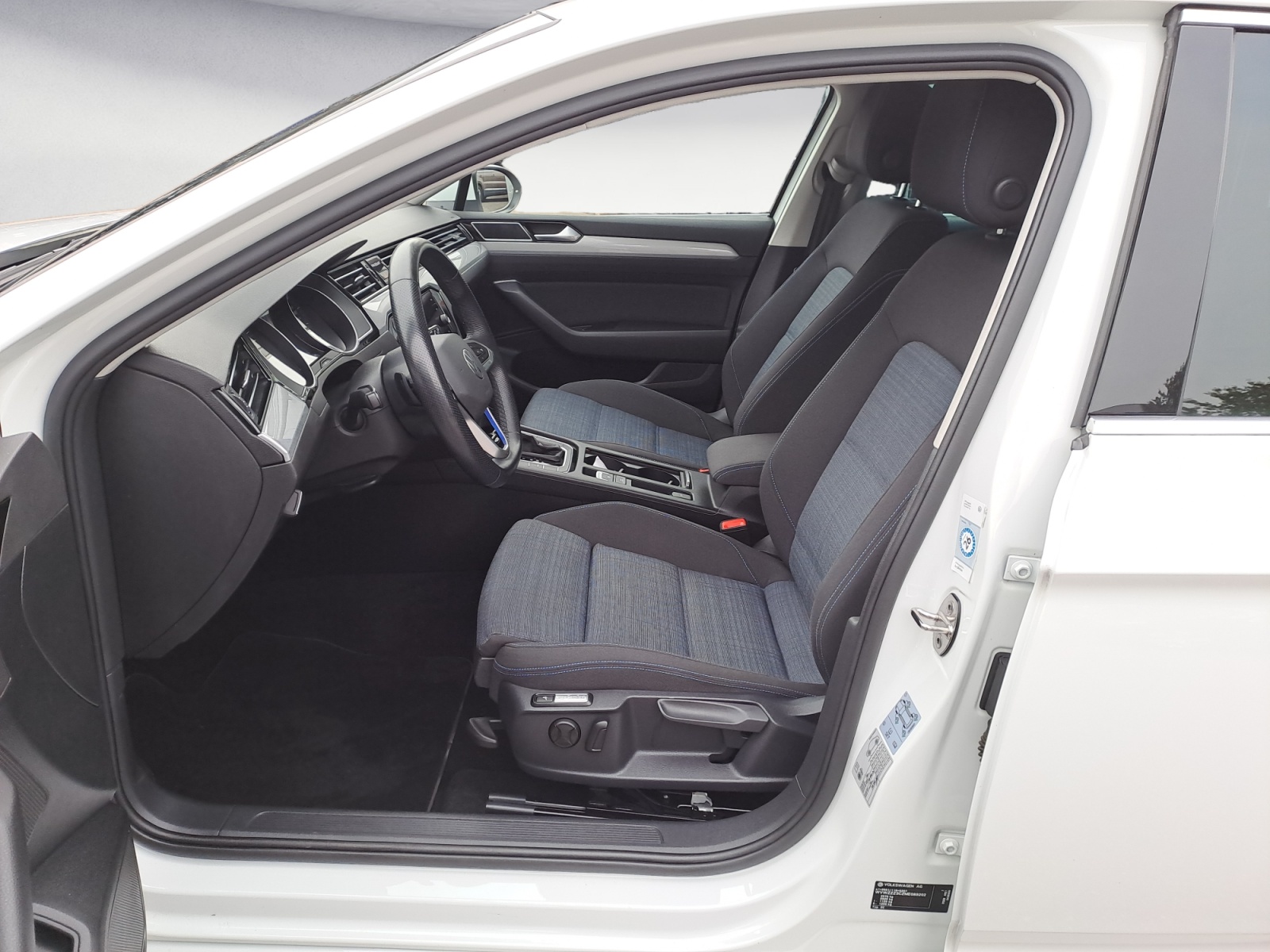 Volkswagen - Passat Variant 1.4 TSI Plug-In-Hybrid DSG GTE