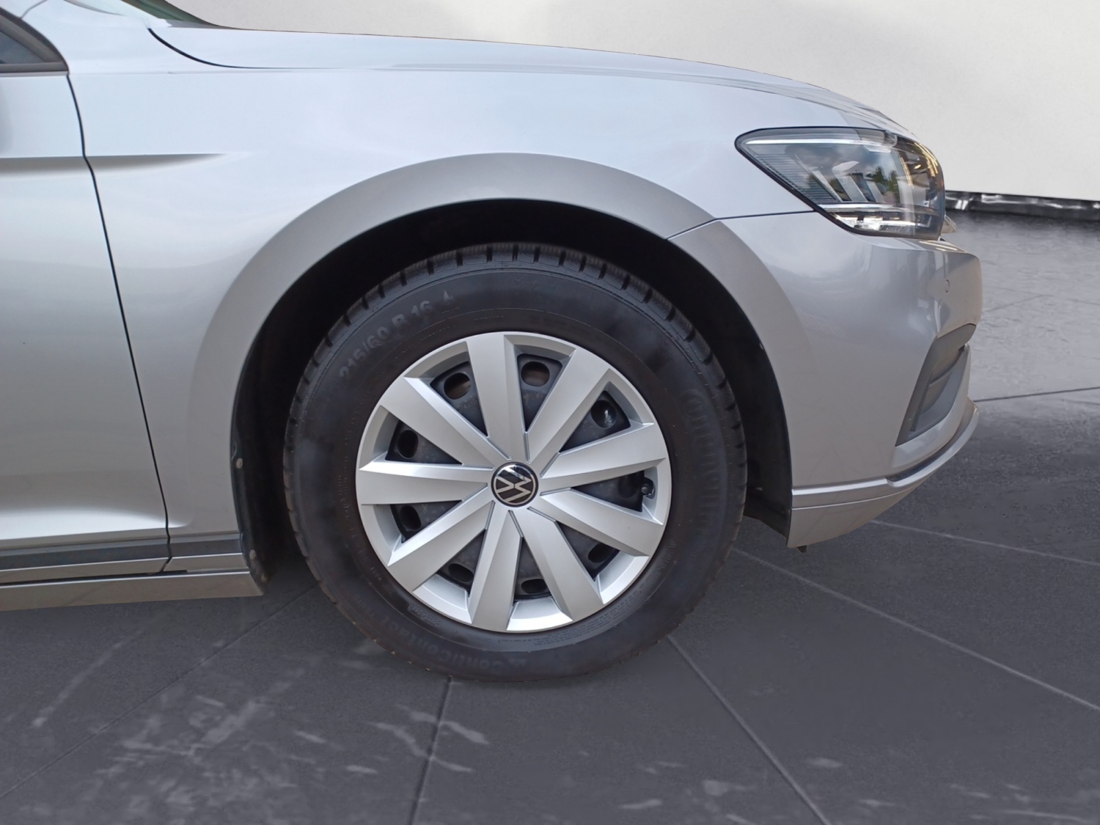 Volkswagen - Passat Variant 1.5 TSI OPF Conceptline