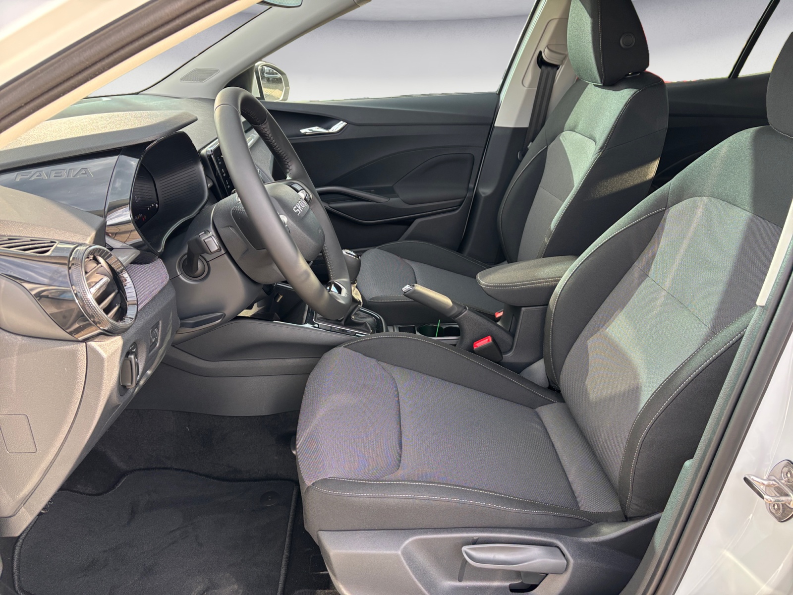 Skoda - Fabia Selection 1,0 TSI 5-Gang-Schaltgetriebe