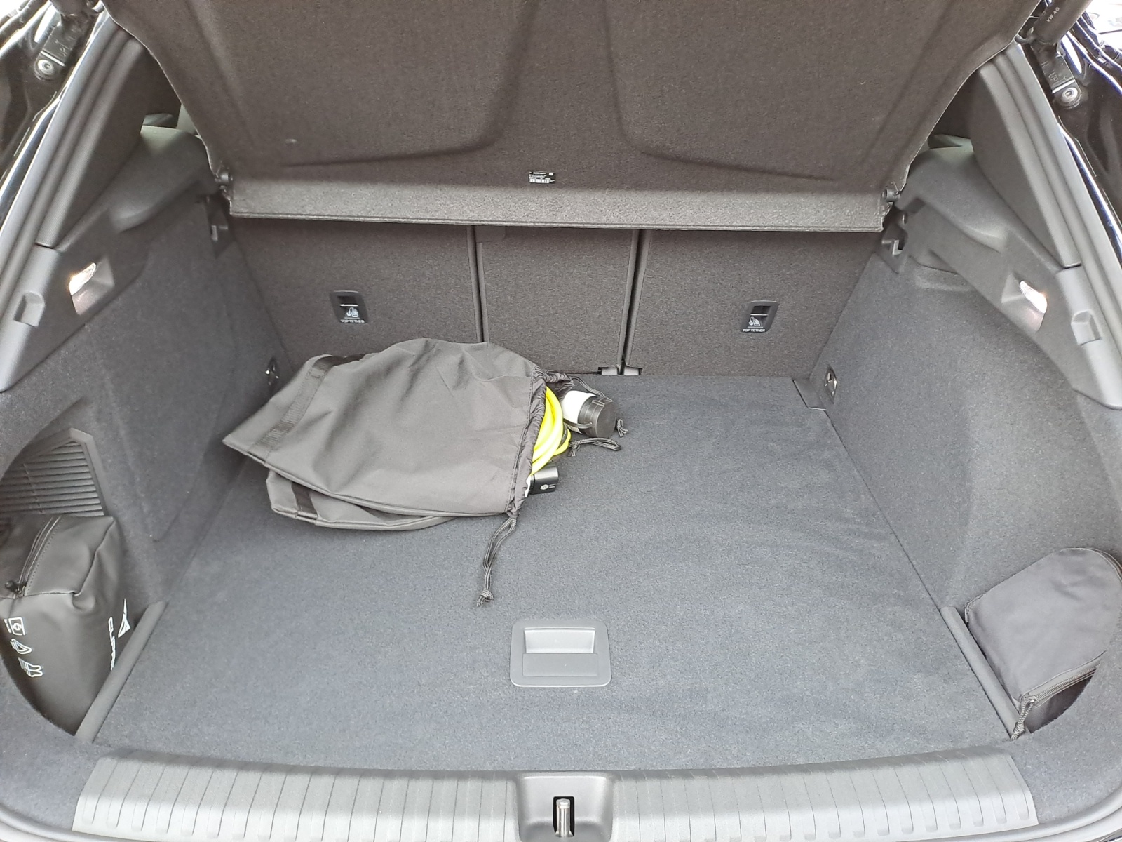 Seat - Terramar VZ 1.5 e-HYBRID  6-Gang-DSG