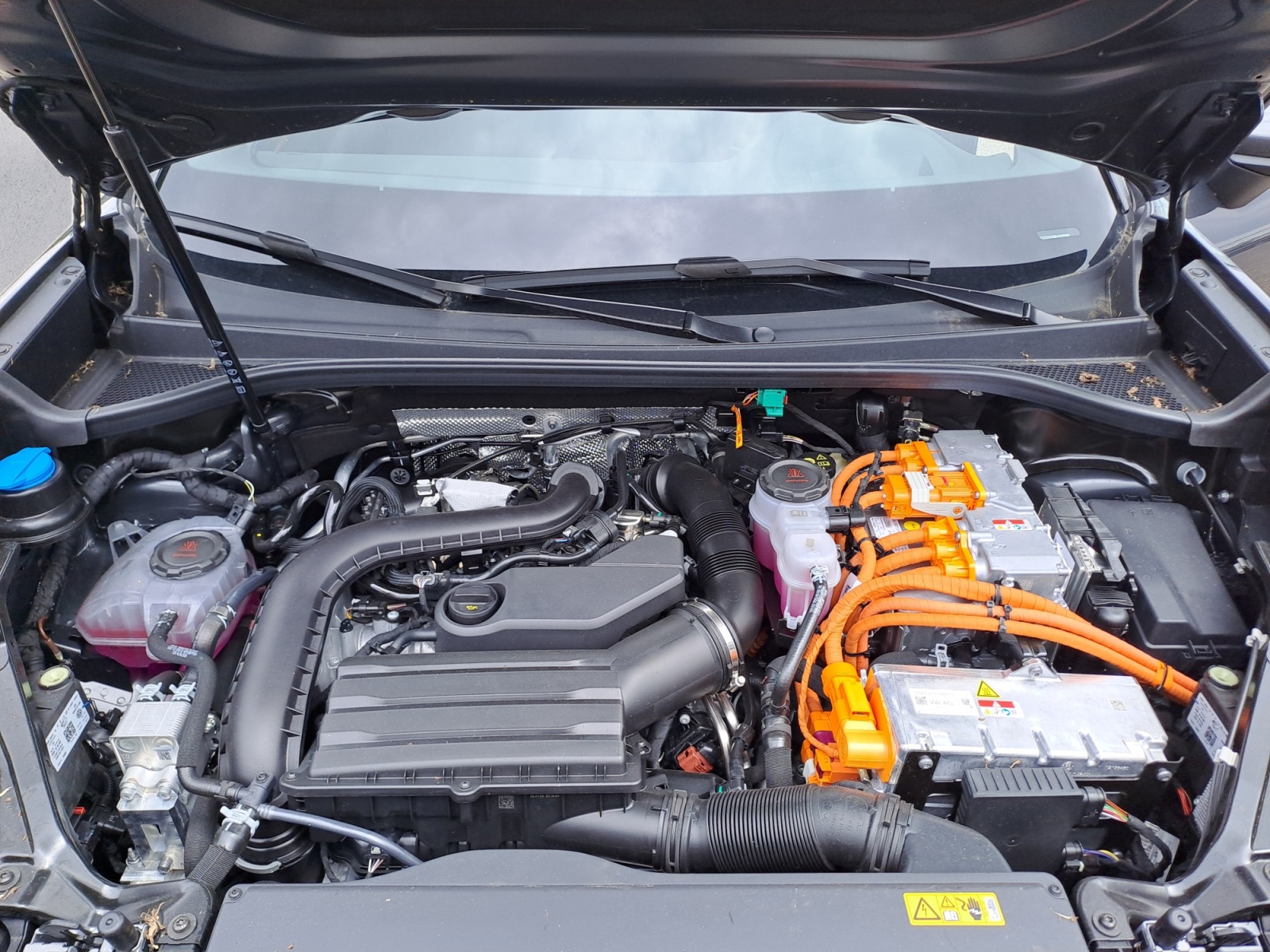 Cupra - Terramar 1.5 e-HYBRID  6-Gang-DSG