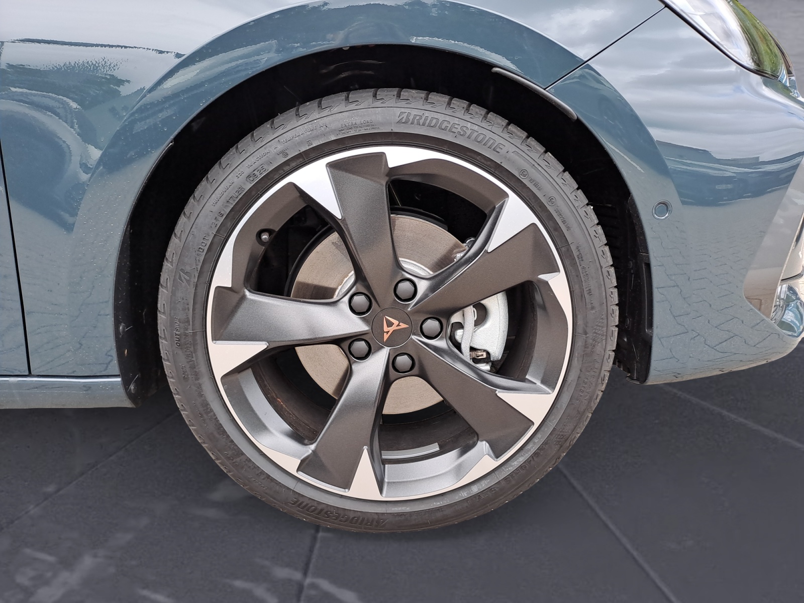 Cupra - Leon Sportstourer 1.5 e-HYBRID  6-Gang-DSG