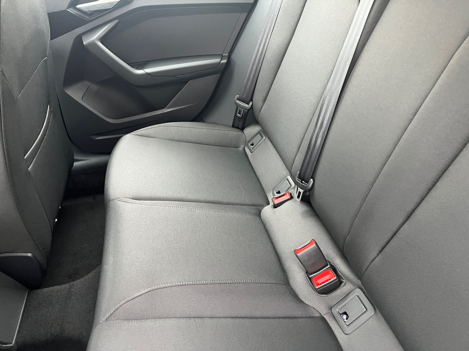 Audi - A1 Sportback 25 TFSI 70(95) kW(PS) Schaltgetriebe