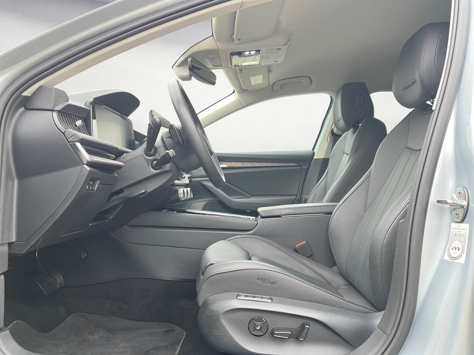 Skoda - Superb Combi 2.0 TDI DSG L&K