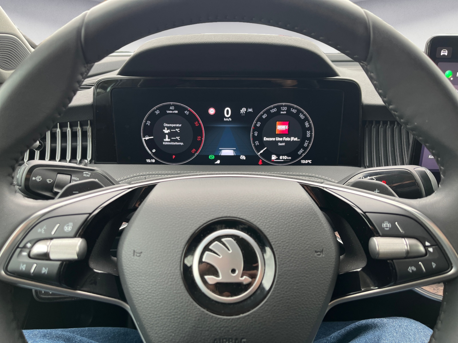 Skoda - Superb Combi 2.0 TDI DSG L&K