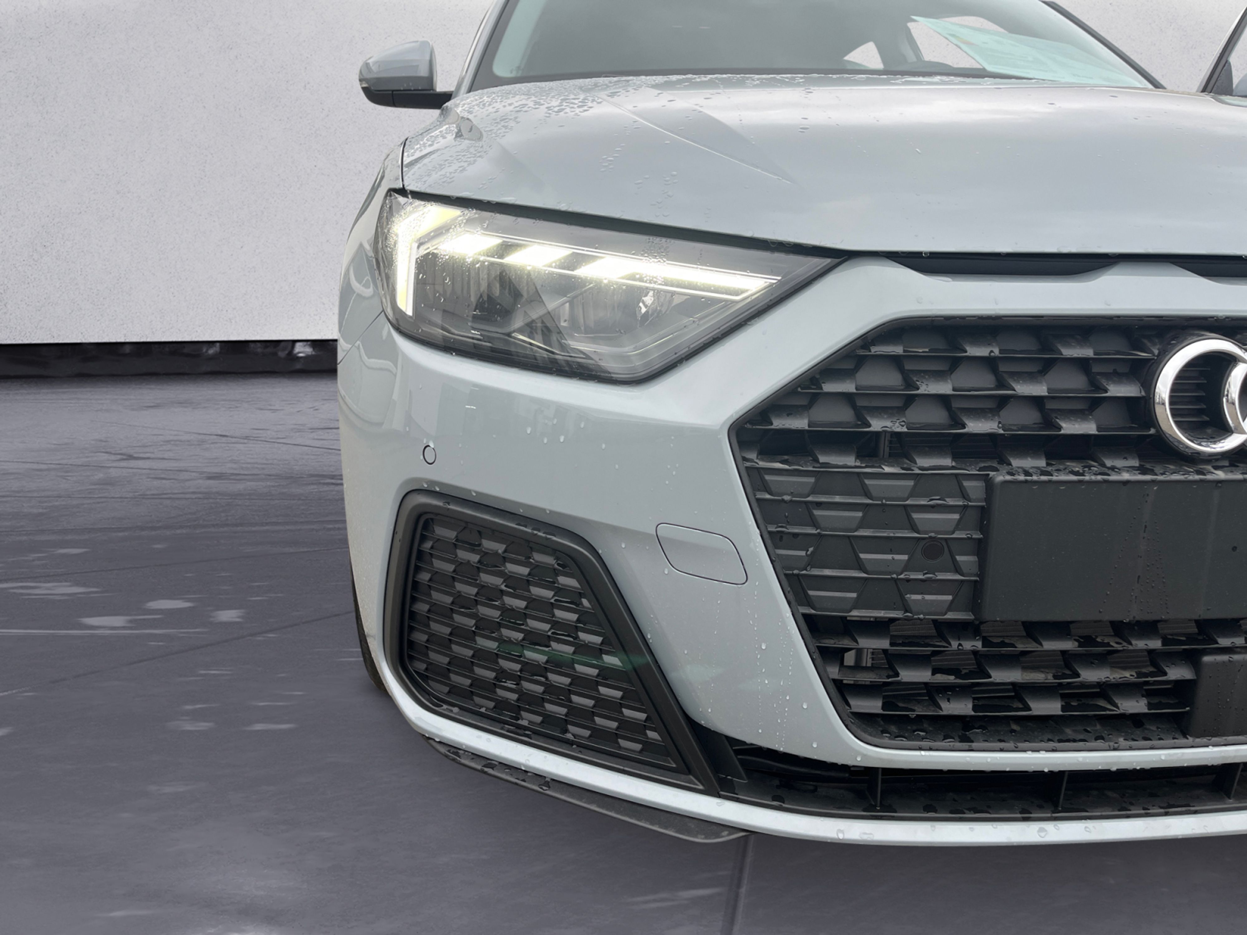 Audi - A1 Sportback 25 TFSI 70(95) kW(PS) Schaltgetriebe