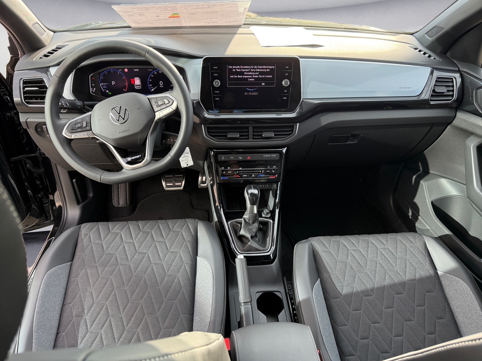 Volkswagen - T-Cross Life 1.0 l TSI OPF ) 7-Gang-Doppelkupplungsgetriebe DSG