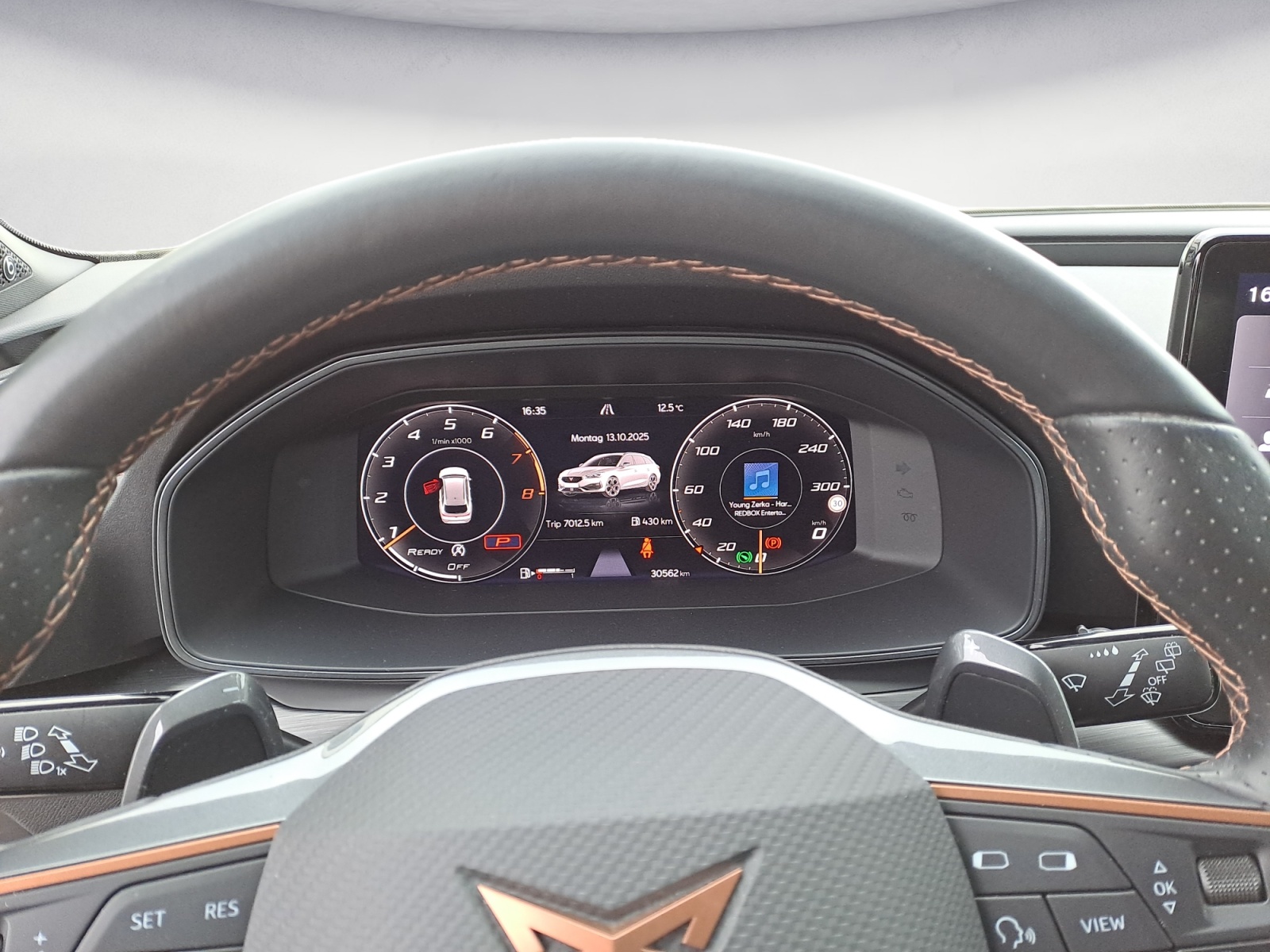 Cupra - Leon Sportstourer 2.0 TSI 4Drive DSG VZ