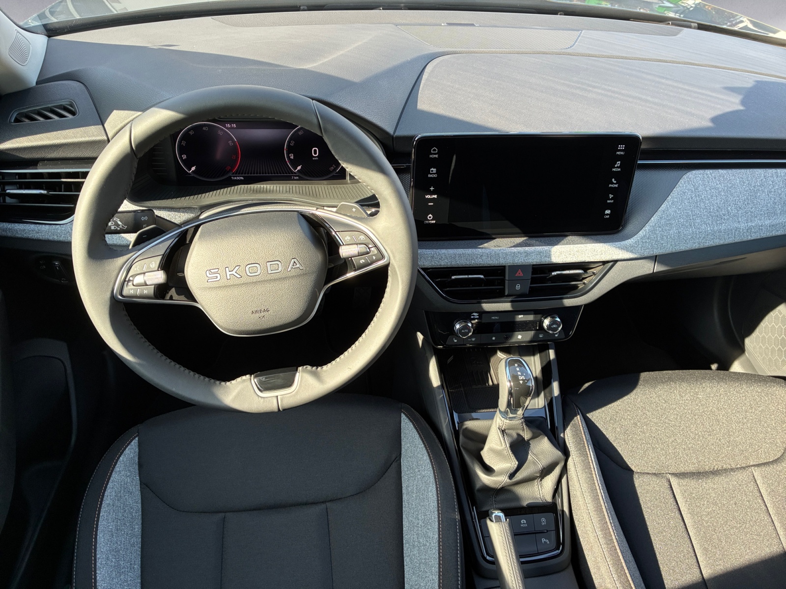 Skoda - Kamiq Tour 1,0 TSI 7-Gang-DSG