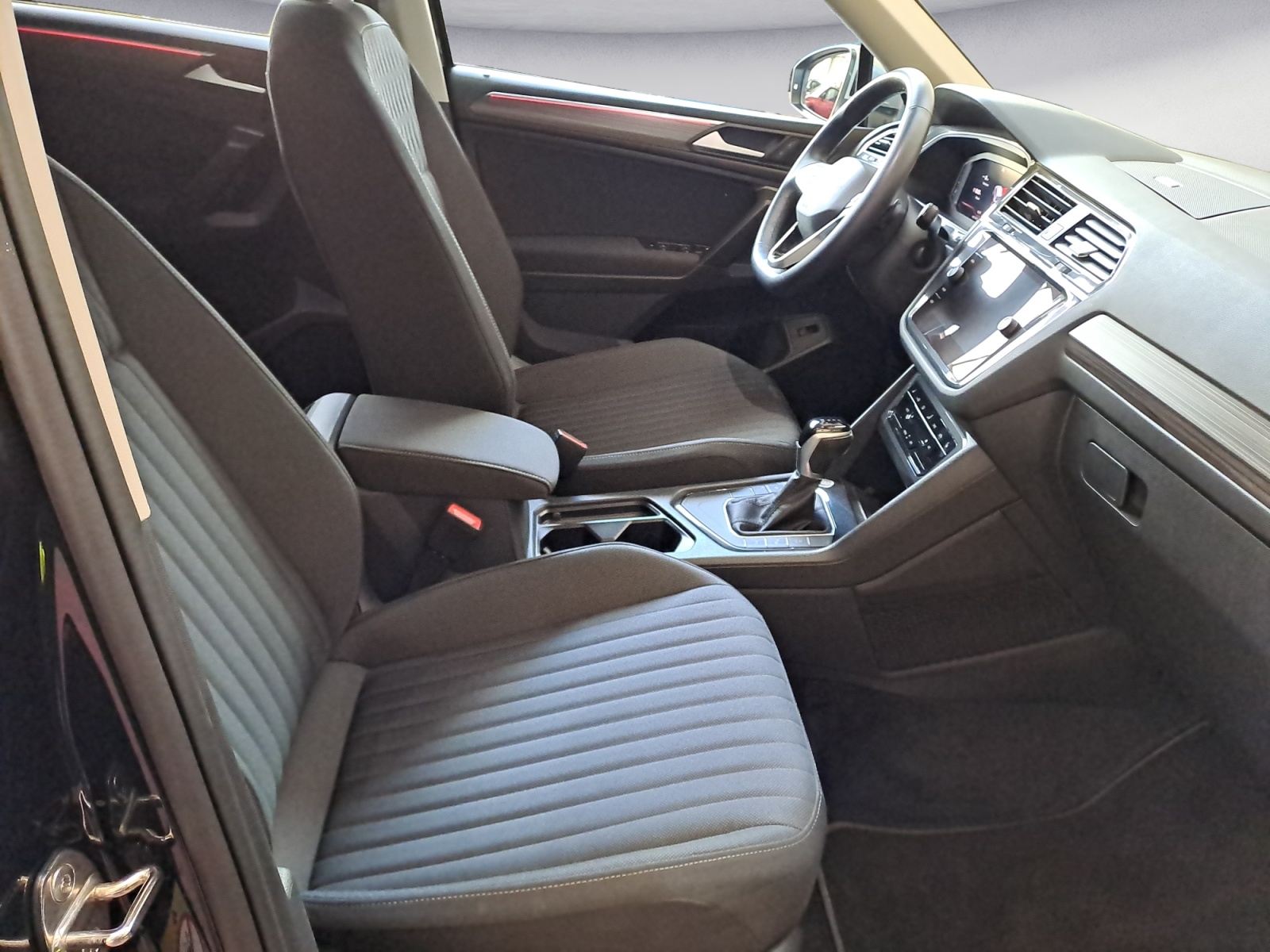 Volkswagen - Tiguan Allspace Life 2,0 l TDI SCR 110 k