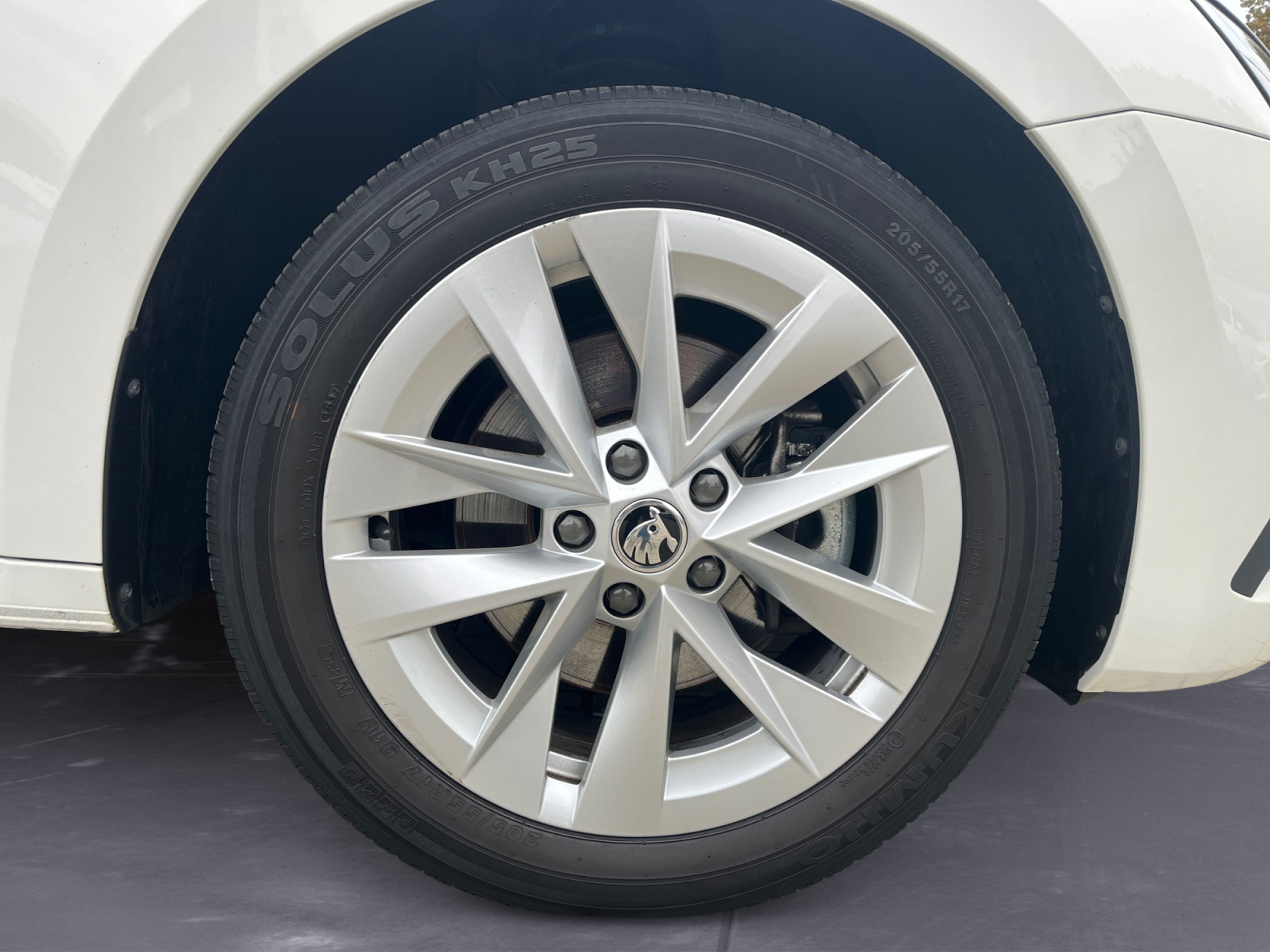 Skoda - Octavia Combi 1.4 TSI iV DSG Ambition