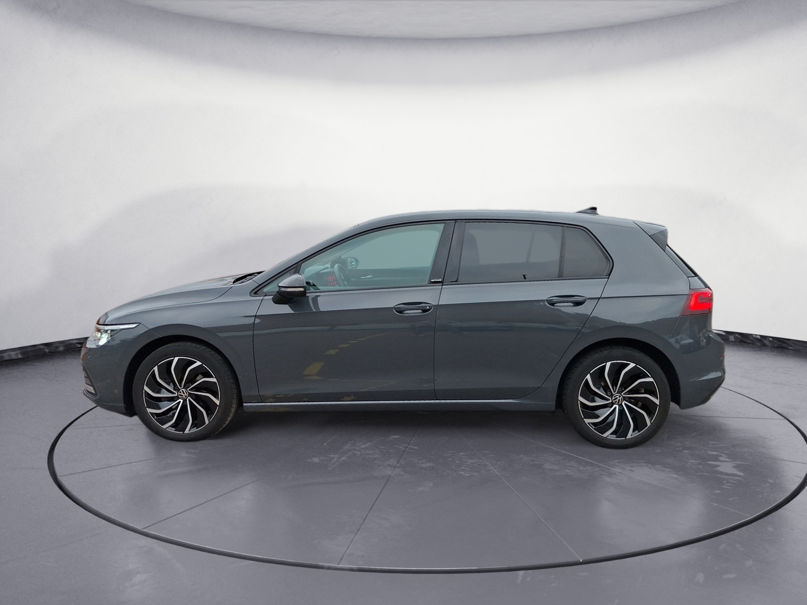 Volkswagen - Golf 1.5 eTSI