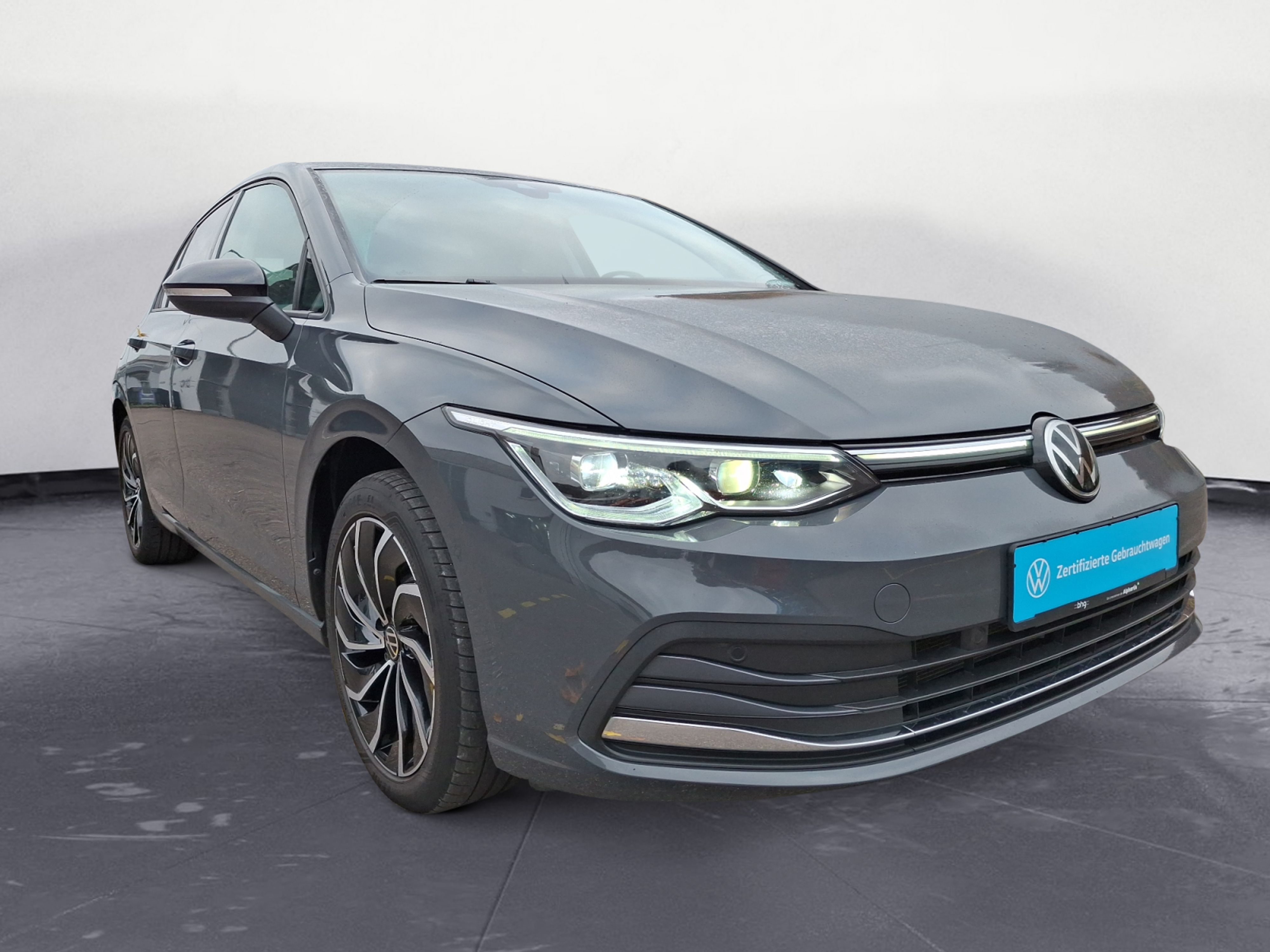 Volkswagen - Golf 1.5 eTSI