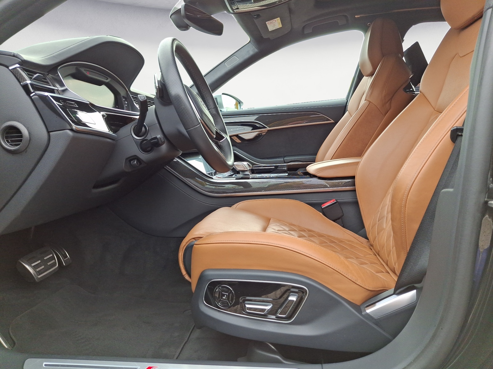 Audi - S8 TFSI quattro tiptronic