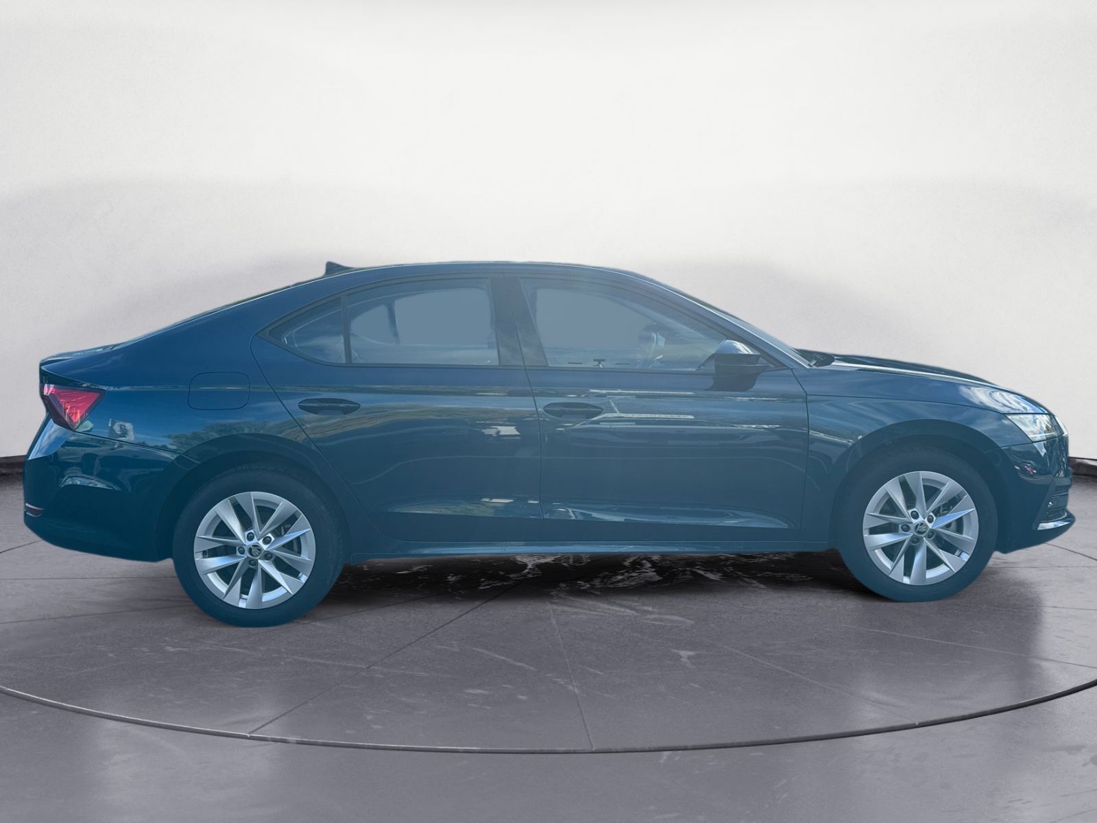 Skoda - Octavia Ambition 1.4 TSI iV DSG