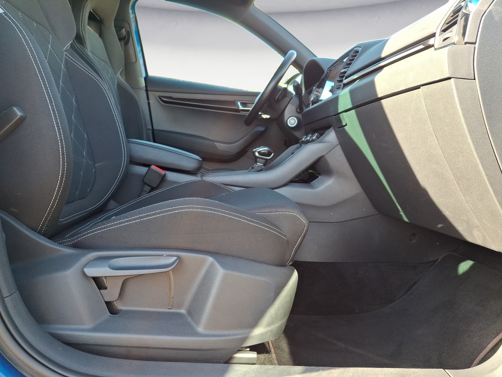 Skoda - Karoq 1.5 TSI ACT DSG Sportline