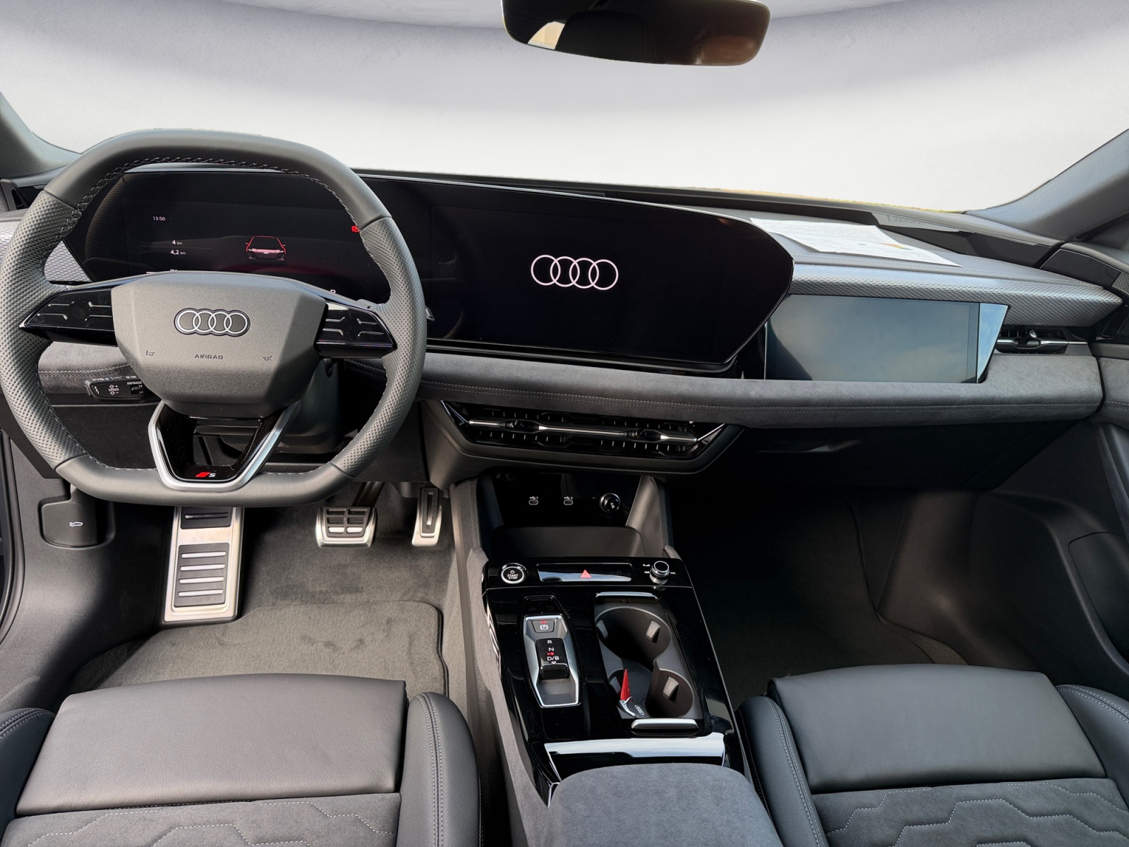 Audi - A6 Avant e-tron performance