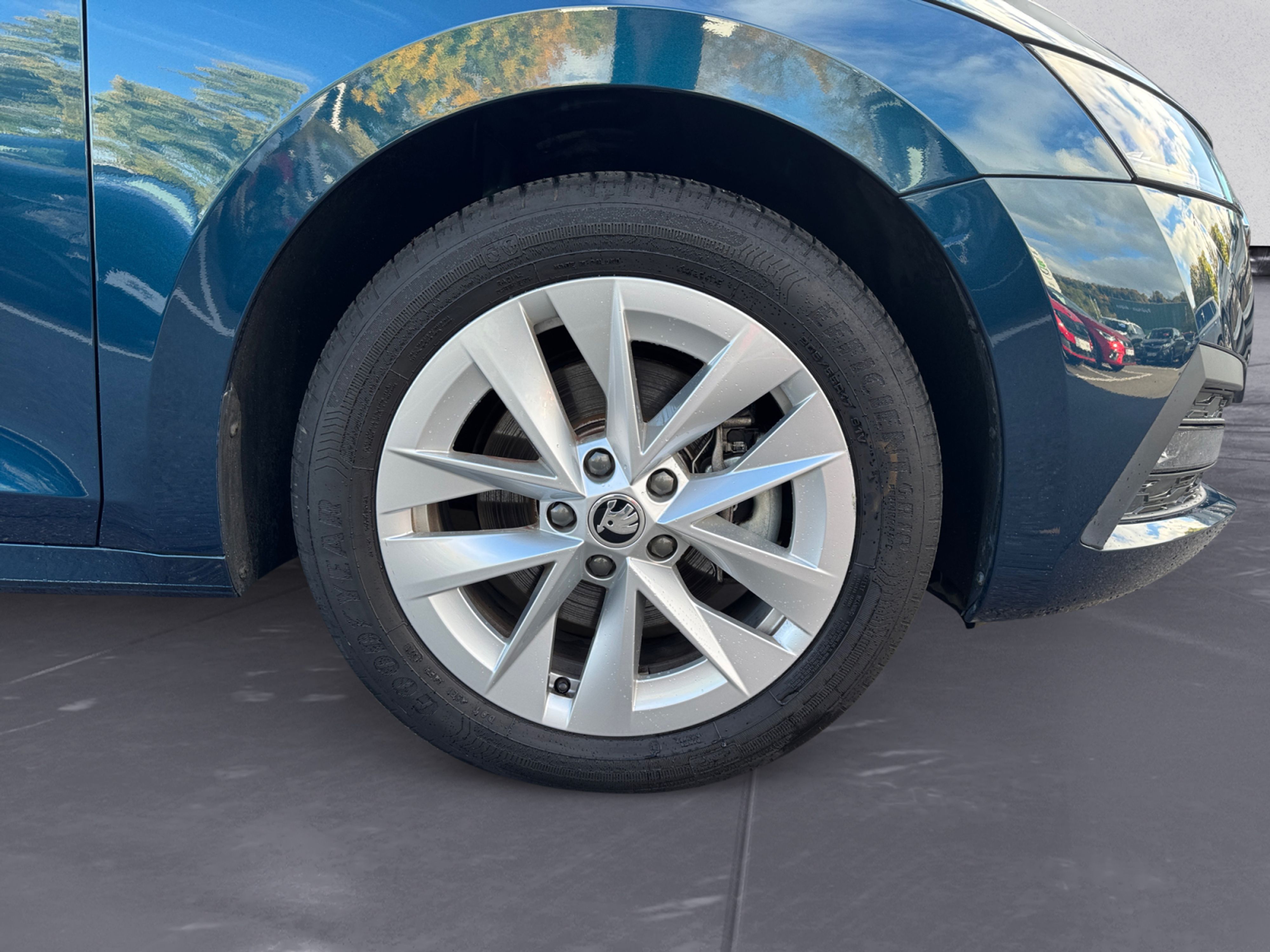 Skoda - Octavia Ambition 1.4 TSI iV DSG