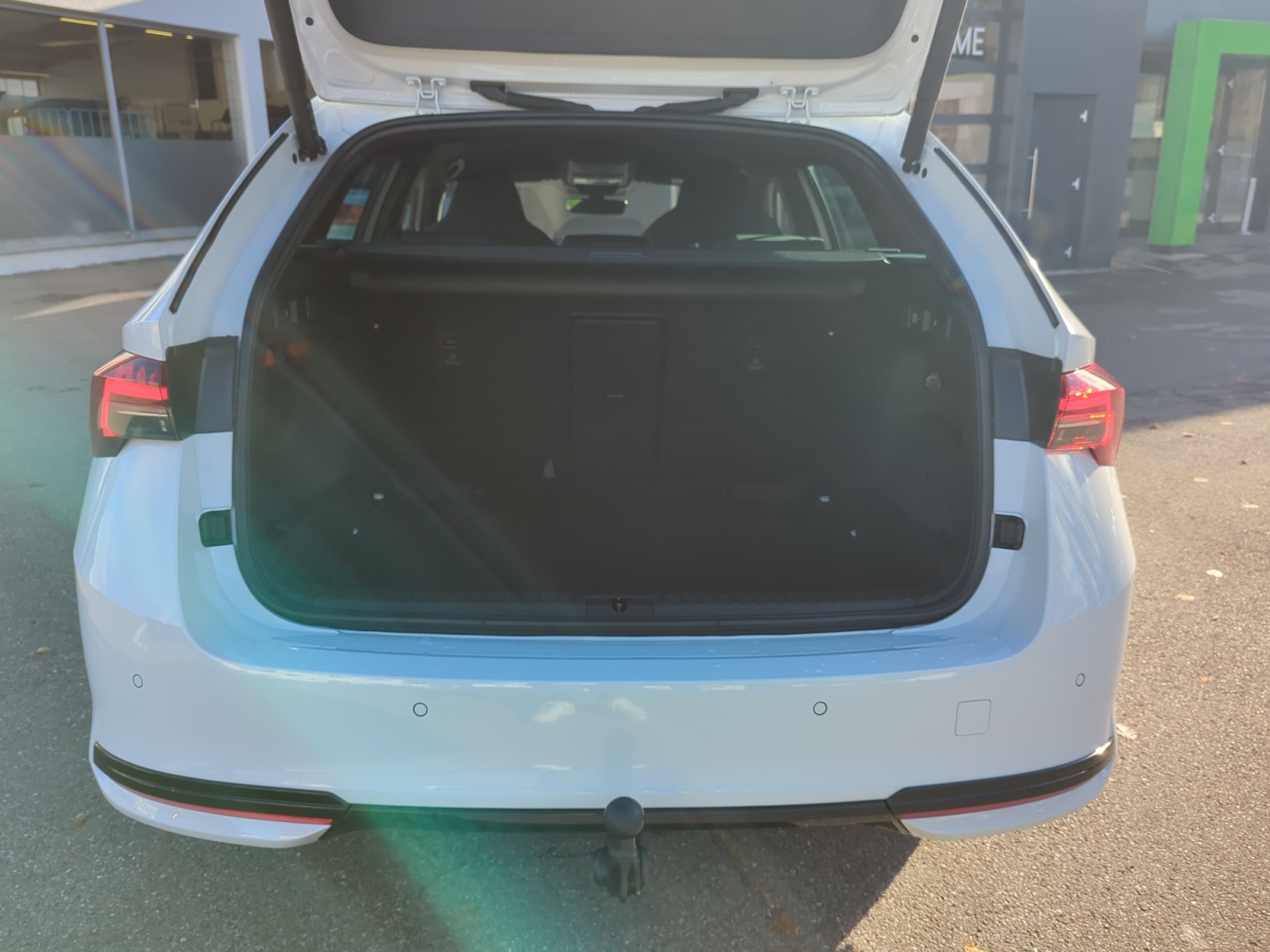 Skoda - Octavia Combi Sportline 1,5 TSI mHEV 7-Gang-DSG