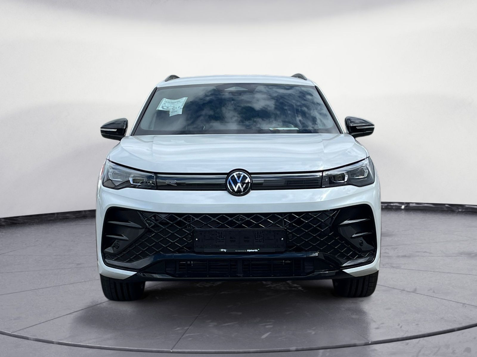 Volkswagen - Tiguan R-Line 2,0 l TSI OPF 4MOTION   7-Gang-Doppelkupplungsgetrie be DSG